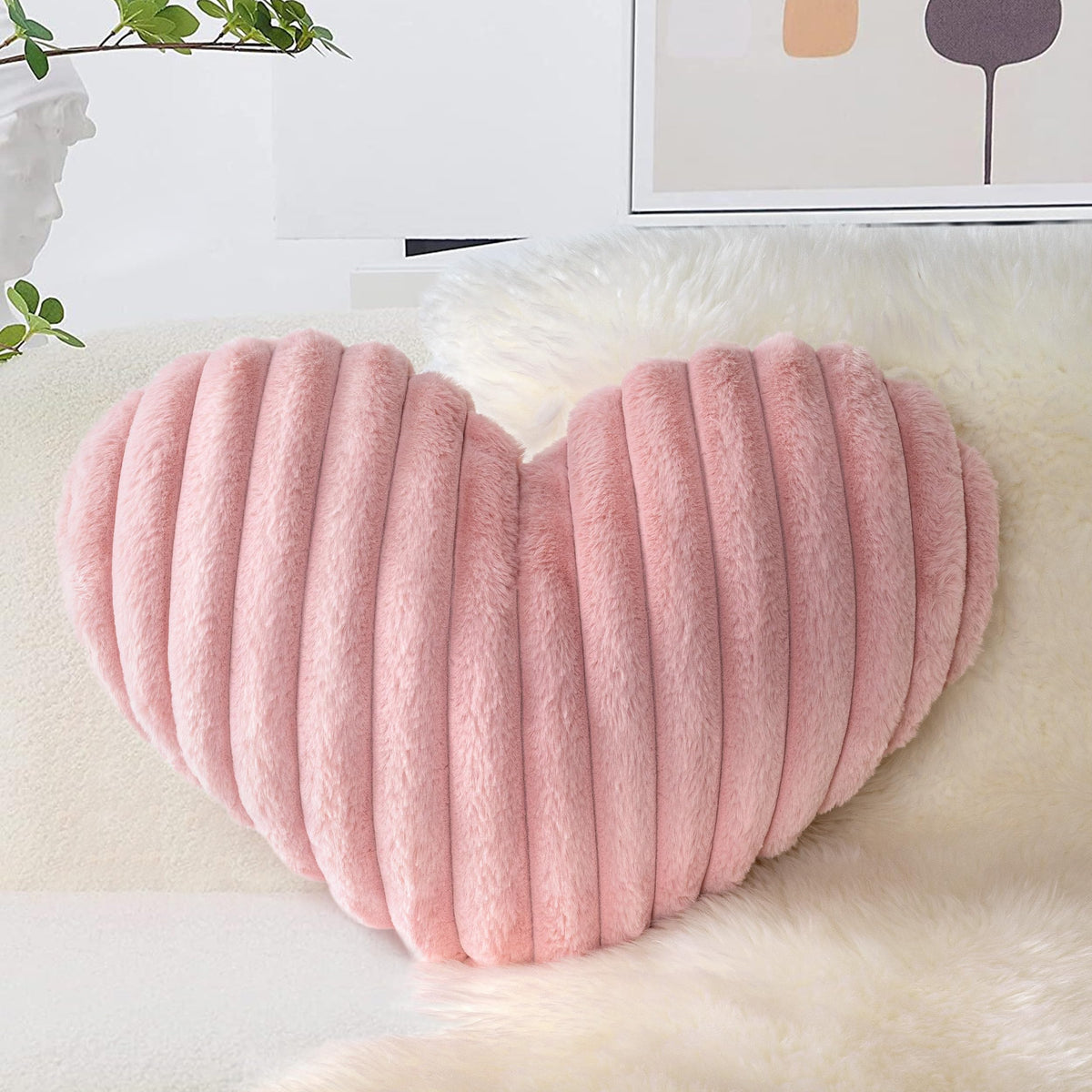 Aels Heart Shaped Pillow, 20 Inches Heart Decorative Throw Pillows, Faux Fur Love Pillows Cute Pillow, Valentines Day Decoration