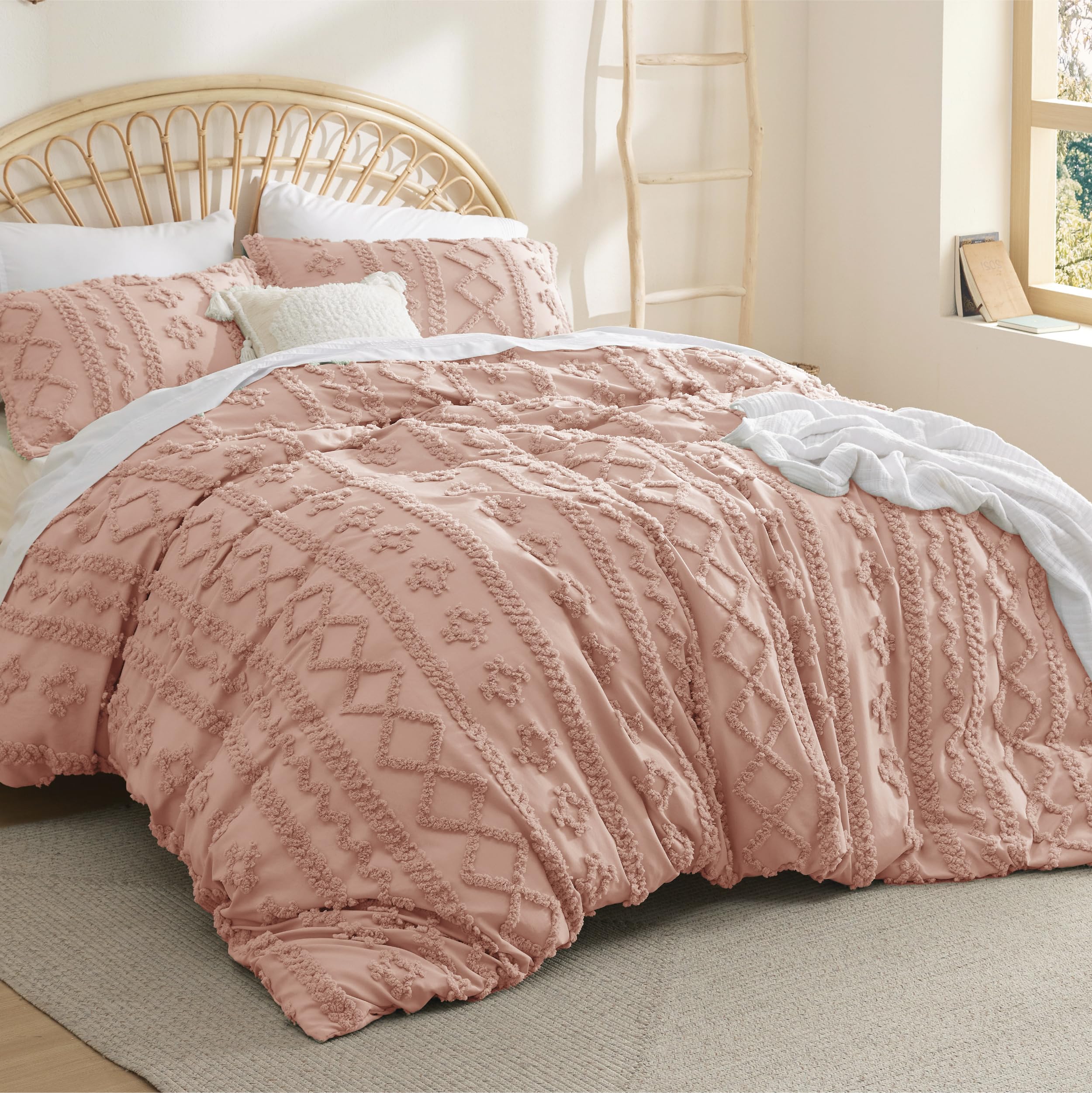 Bedsure Boho Duvet Cover King Size - Tufted Duvet Cover King Size For All Seasons, 3 Pieces Soft Shabby Chic Embroidery Boho Bedding Duvet Cover For Gifts (Pink, King, 104X90)