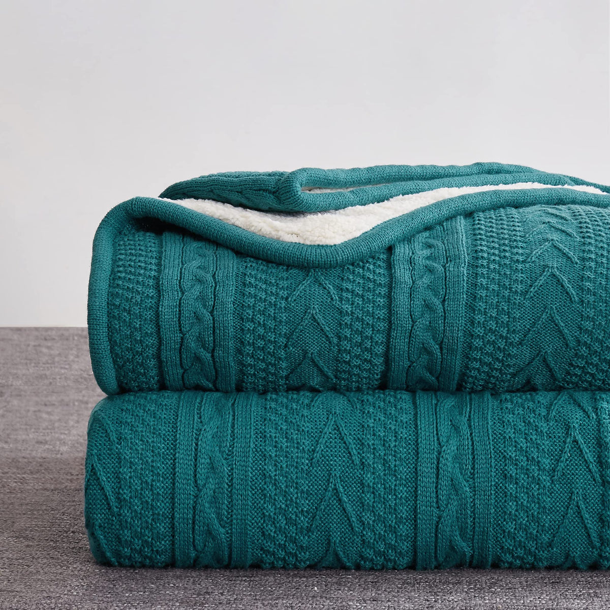 Longhui Bedding Lake Blue Acrylic Cable Knit Sherpa Throw Blanket - Thick, Soft, Big, Cozy Lake Blue Knitted Fleece Blankets For