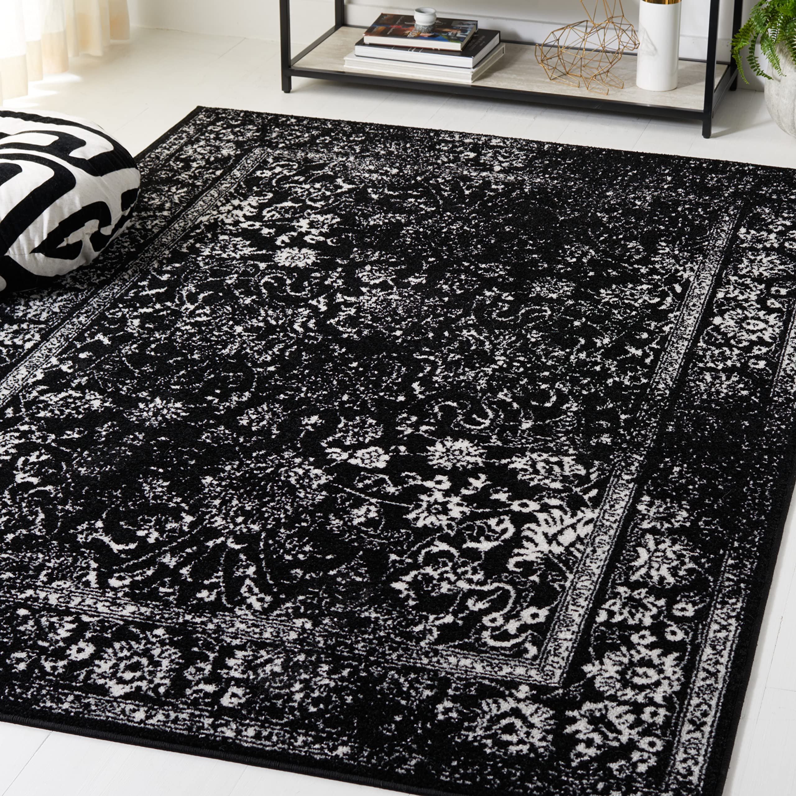 SAFAVIEH Adirondack Collection Area Rug - 6 x 9, Black & Ivory, Oriental Distressed Design, Non-Shedding & Easy Care, Ideal fo