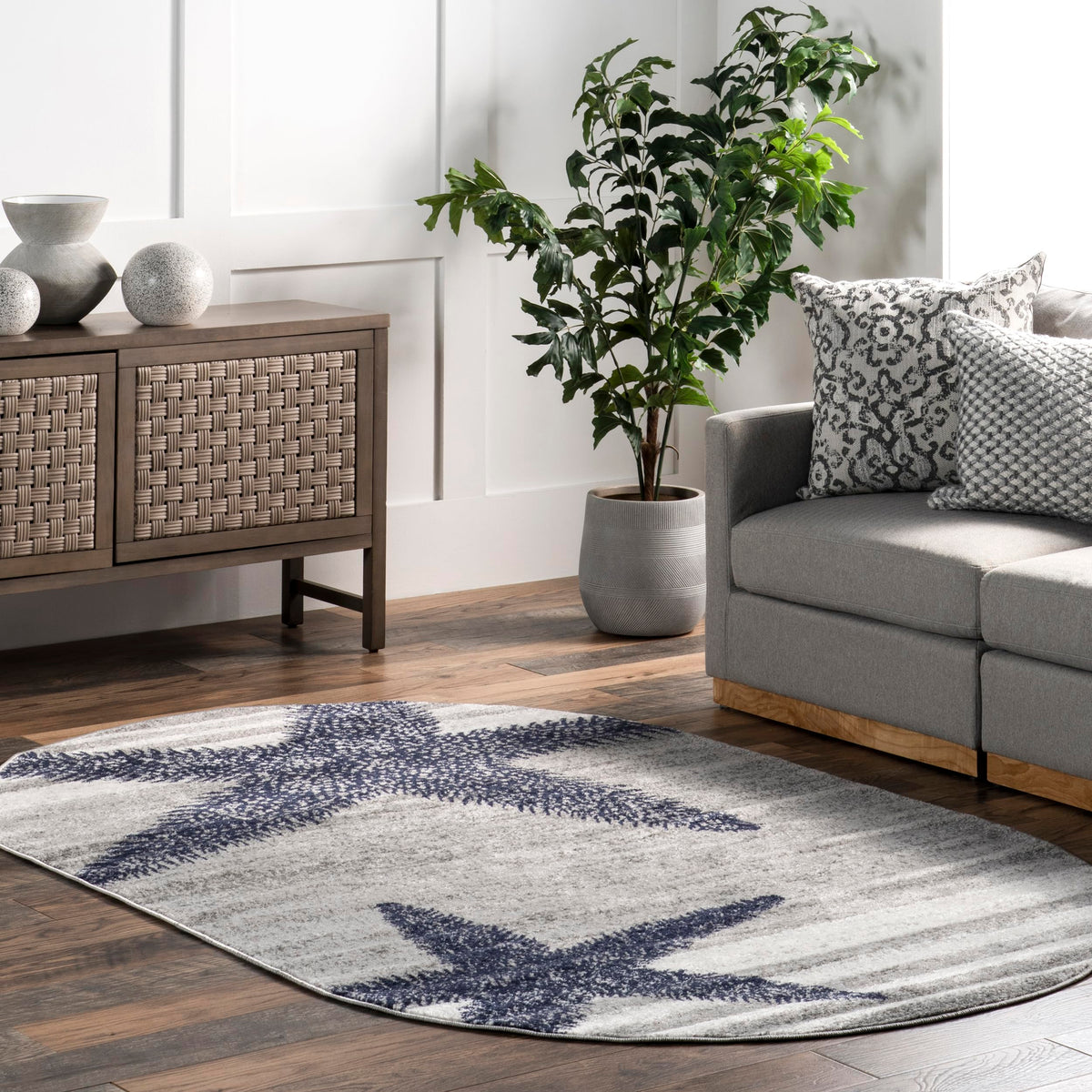 nuLOOM Thomas Paul Starfish and Striped Area Rug, Oval 3x5, Grey