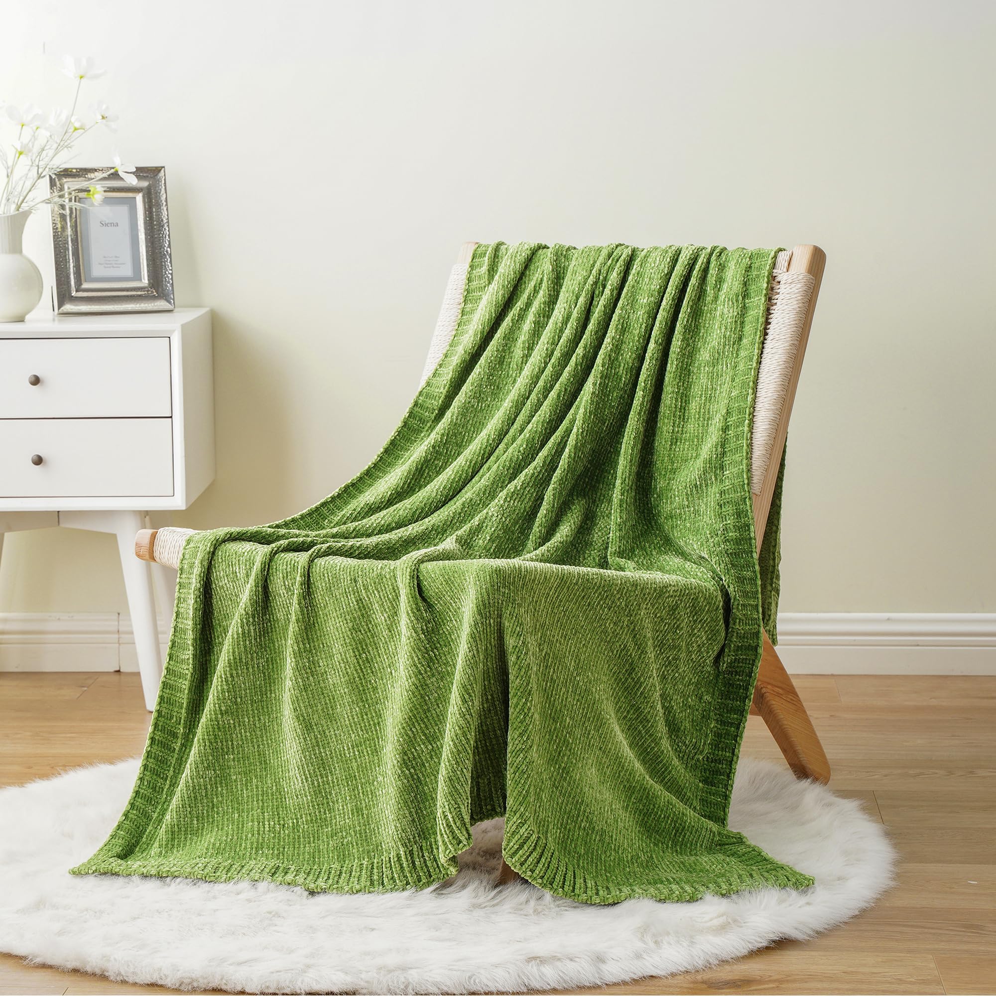 Battilo Home Chenille Knitted Throw Blanket For Couch, Spring Summer Green Throw Blanket For Home Decor, Decorative Cozy Soft Mo