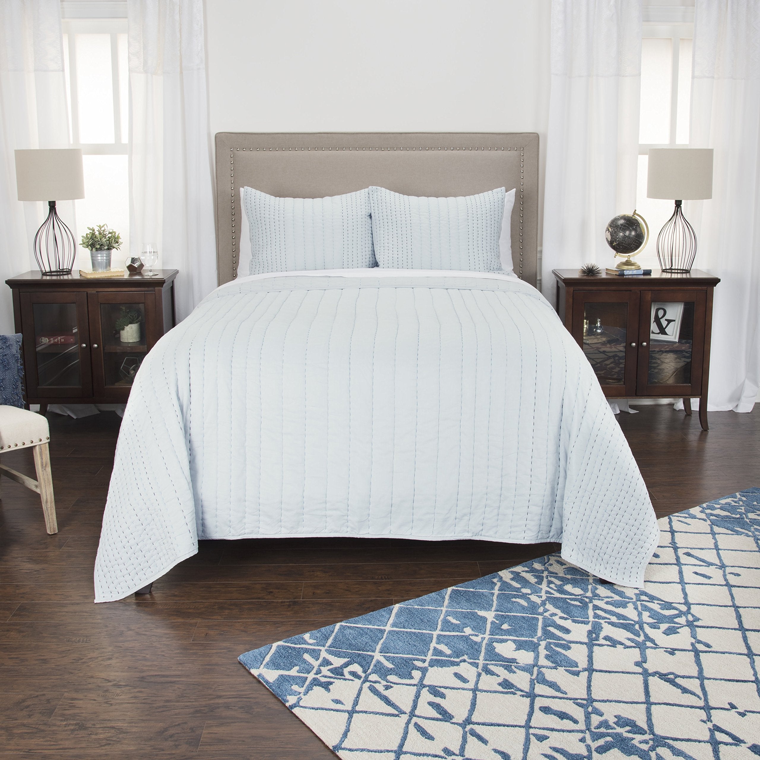 Rizzy Home | BQ4561 | Polyester Quilt | 106"x92" Blue/Gray/Nuetral Stripe