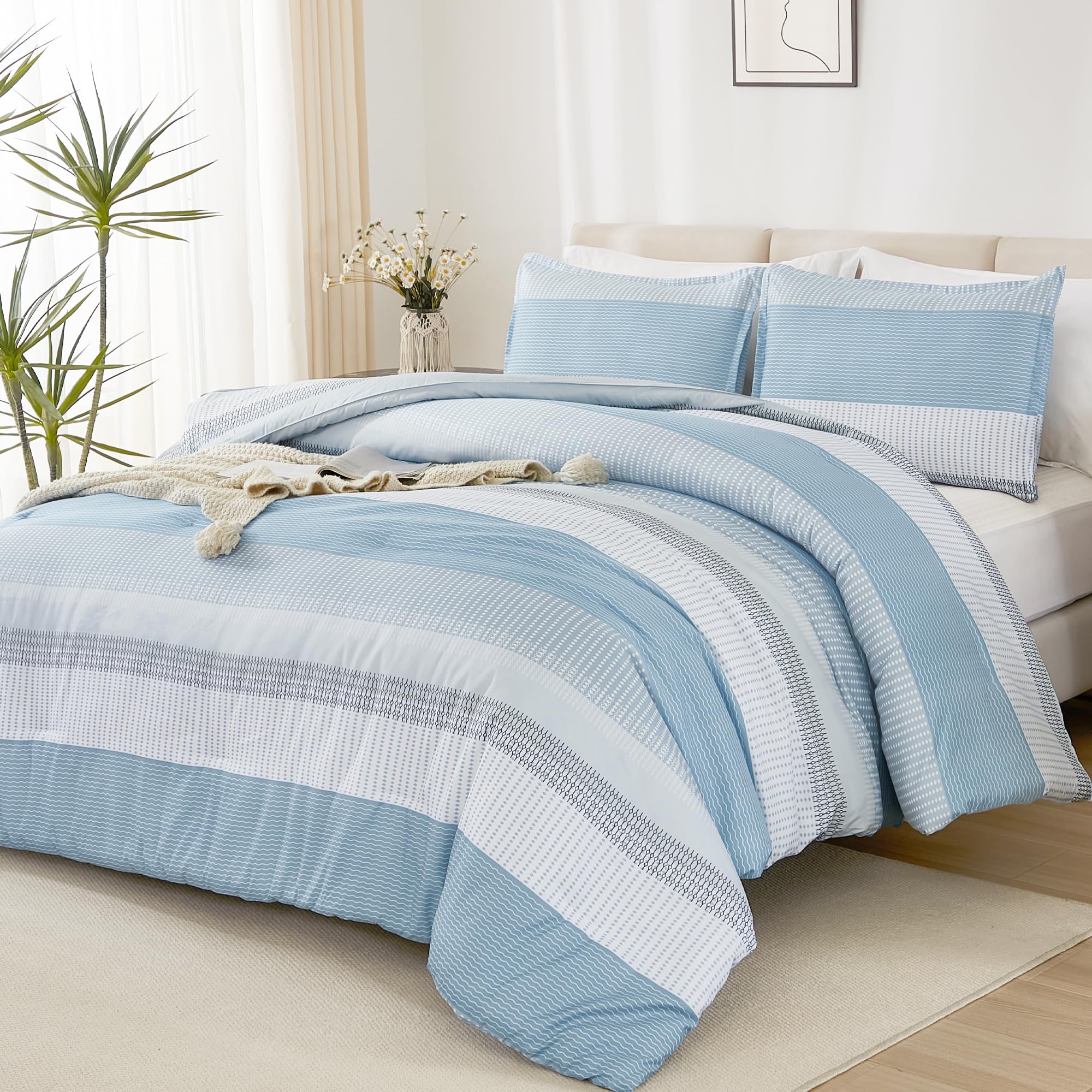 Litanika Light Blue Comforter Queen Size Set, 3 Pieces Bedding Set, Double Blue White Colorblock Stripe (90X90In Comforter, 2 Pi