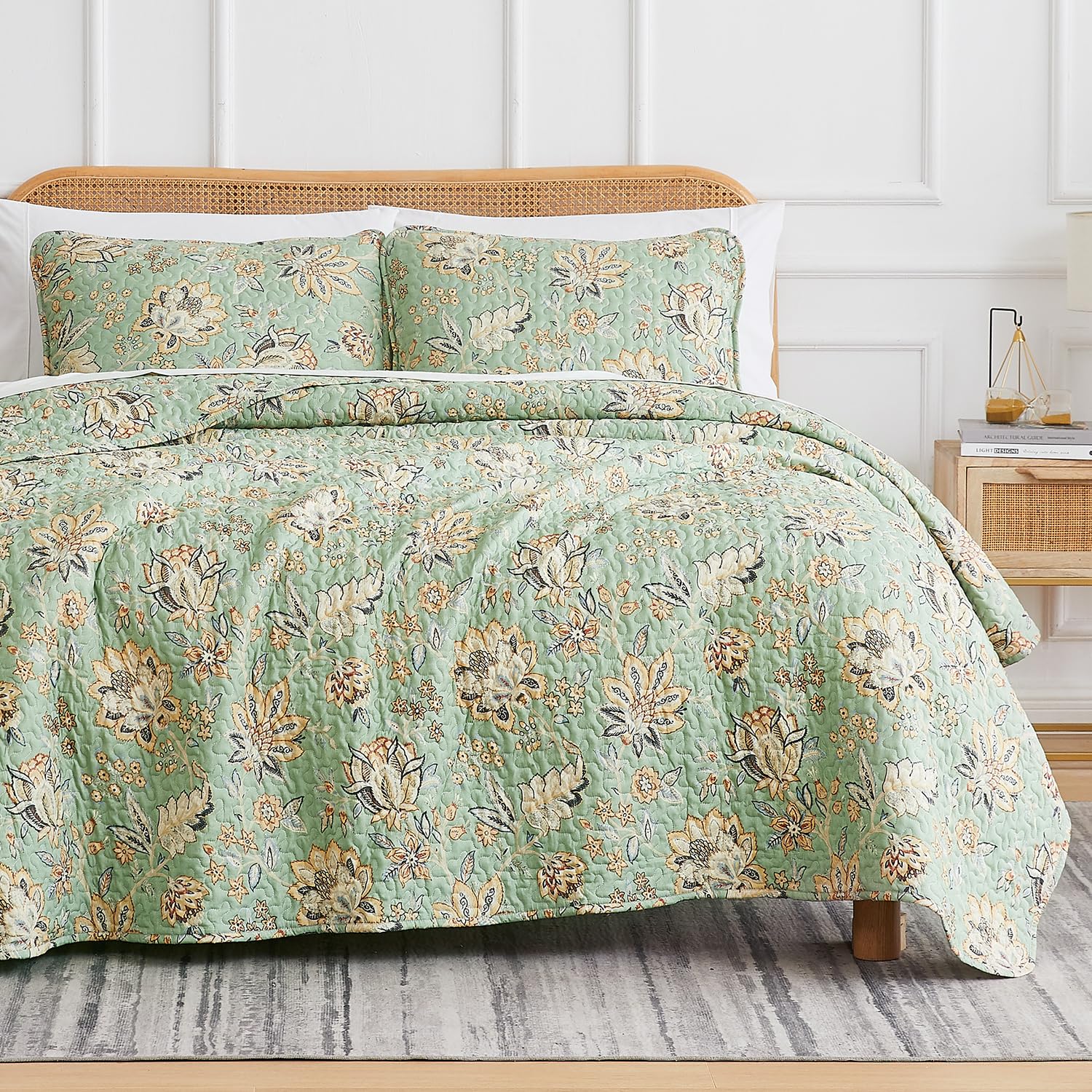 Southshore Fine Living, Inc. Oversized King Quilt Bedding Set, Jacobean Willow Floral Quilt Set With 2 Matching Pillow Shams, Li