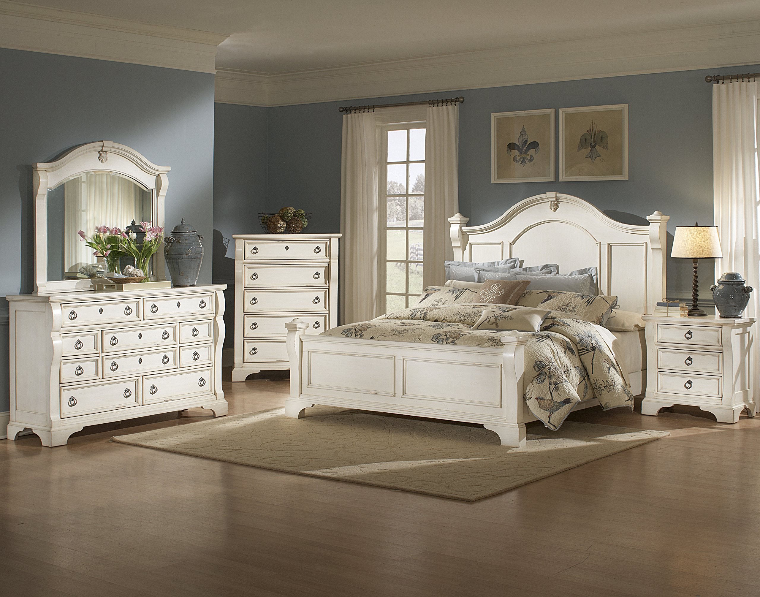 Heirloom Antique White Triple Dresser
