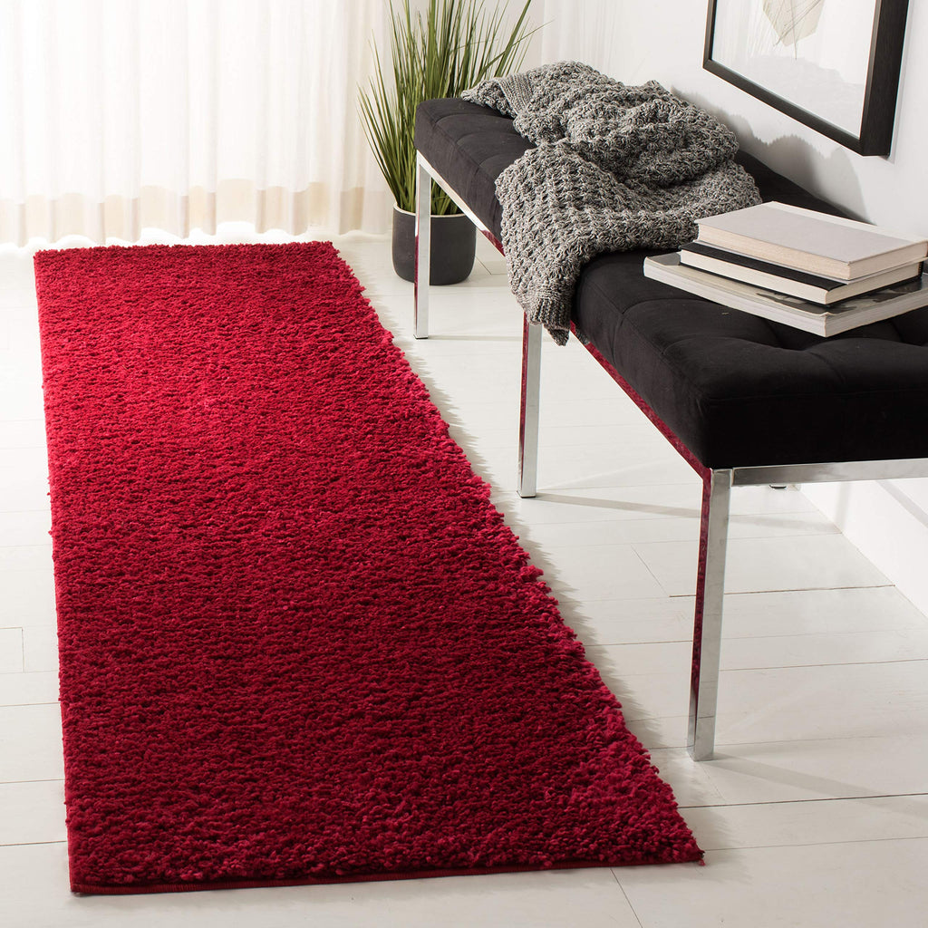 SAFAVIEH August Shag Collection Runner Rug - 2'3'' x 8', Red, Solid Design, Non-Shedding & Easy Care, 1.2-inch Thick Ideal for H