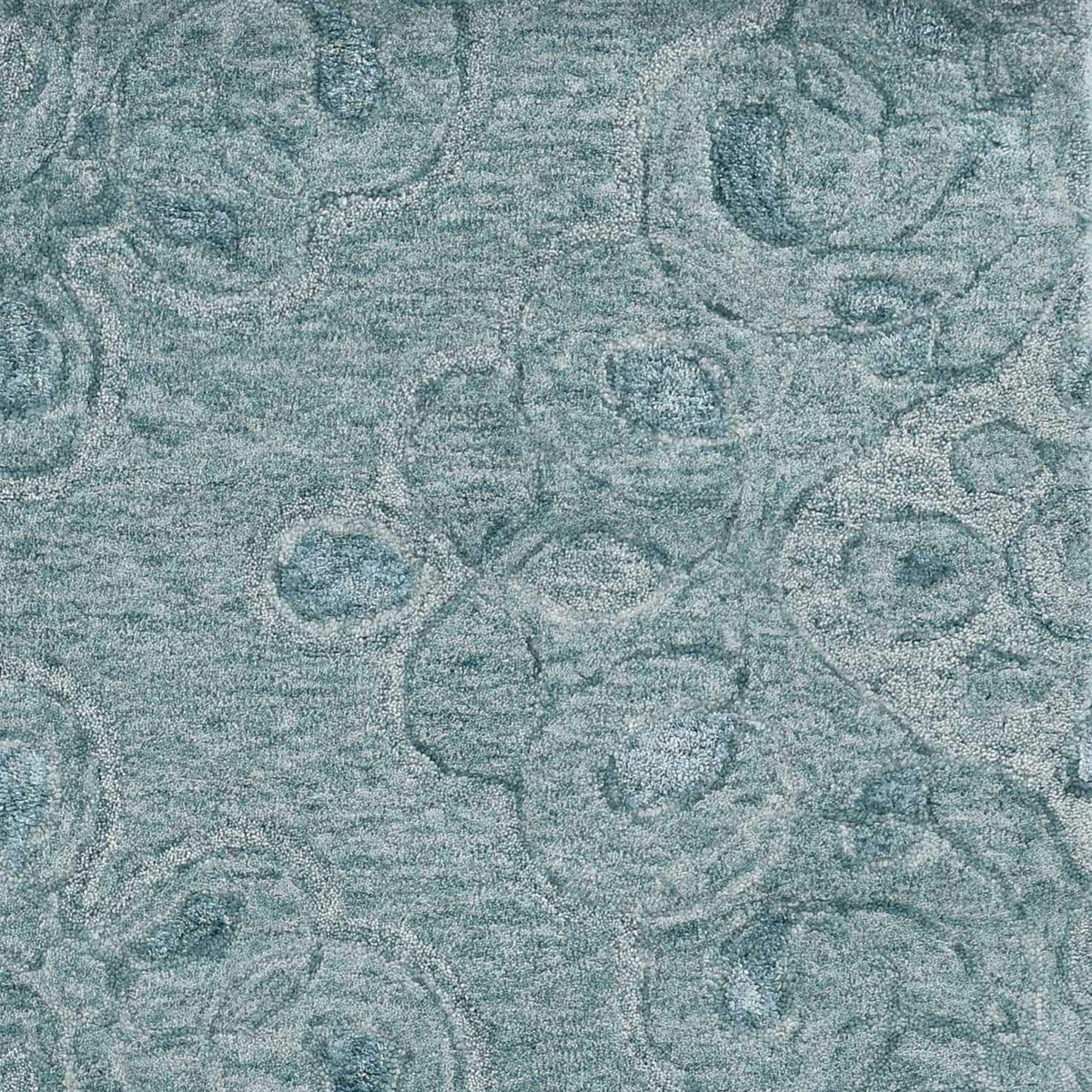 HomeRoots Wool/Viscose 90' X 114' X 0.'5' Seafoam Wool/Viscose Rug