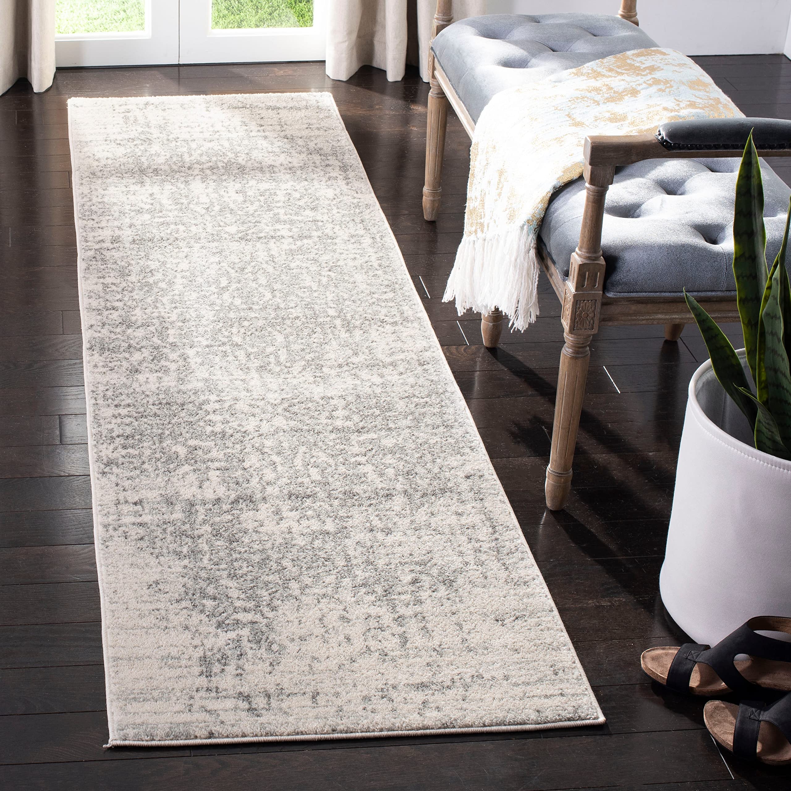 SAFAVIEH Madison Collection Runner Rug - 23 x 10, Silver & Ivory, Snowflake Medallion Distressed Design, Non-Shedding & Easy C