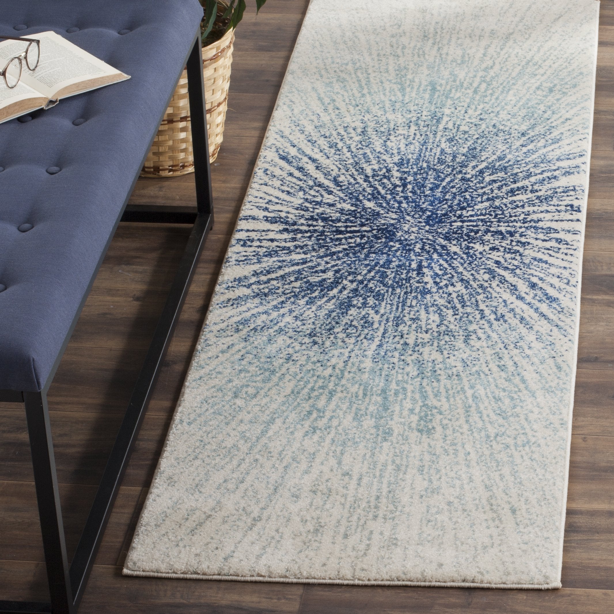 SAFAVIEH Evoke Collection 22 x 7 Royal / Ivory EVK228A Abstract Burst Non-Shedding Living Room Entryway Foyer Hallway Bedroom 