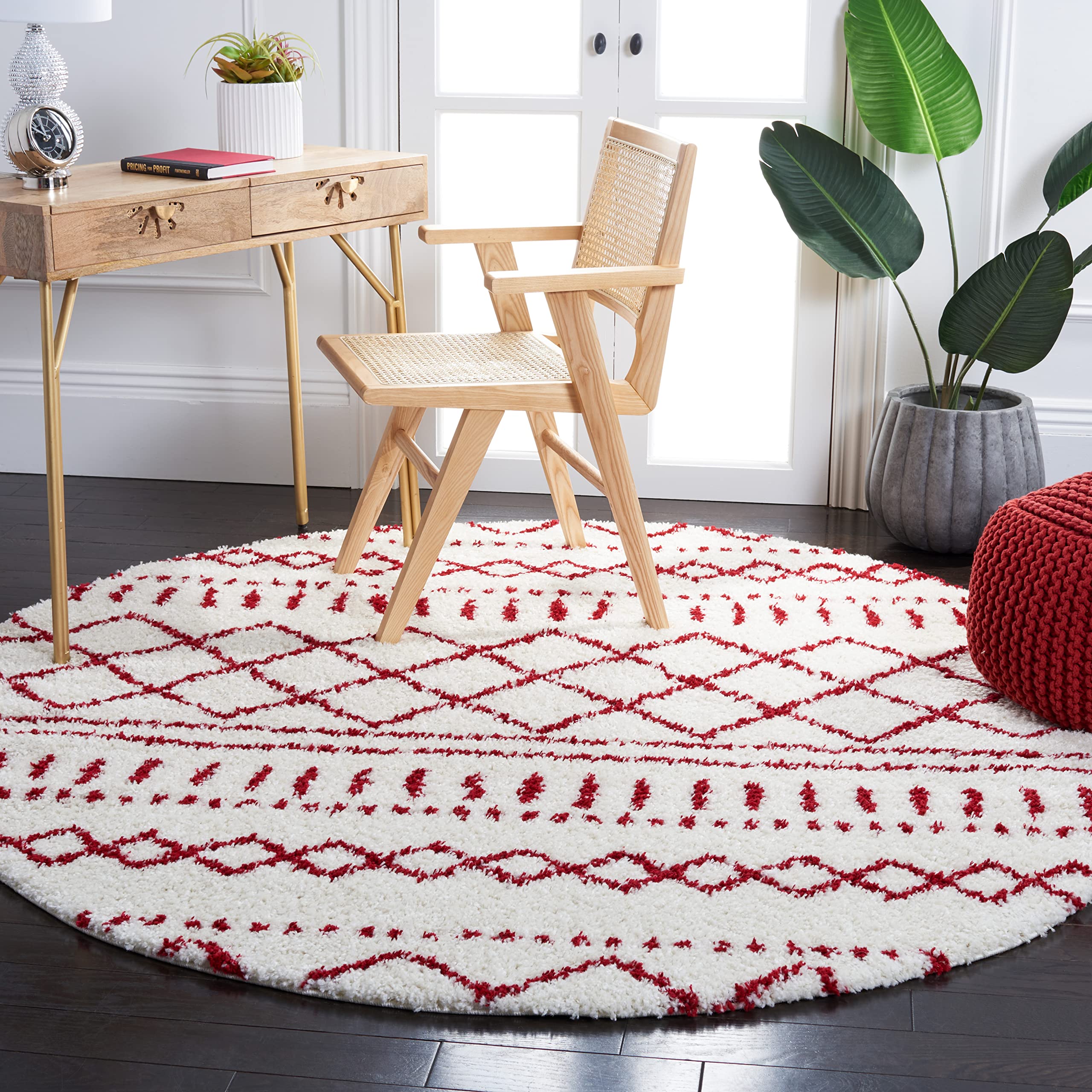 Safavieh Arizona Shag Collection 67 Round Ivory/Red ASG741P Moroccan Non-Shedding Entryway Foyer Living Room Bedroom Kitchen 1.