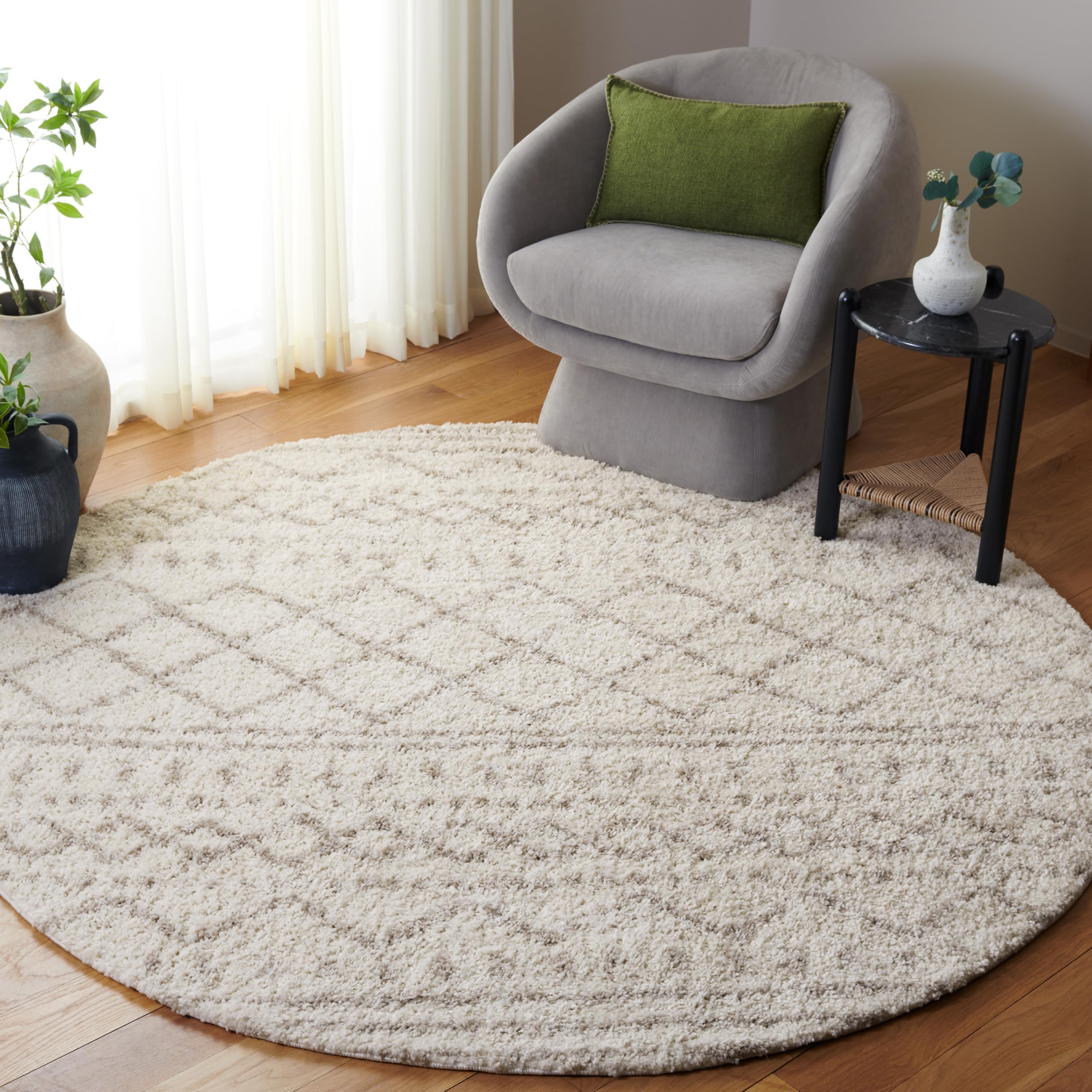 SAFAVIEH Arizona Shag Collection Area Rug - 5 x 8 Oval, Ivory & Beige, Moroccan Design, Non-Shedding & Easy Care, 1.6-inch Thi
