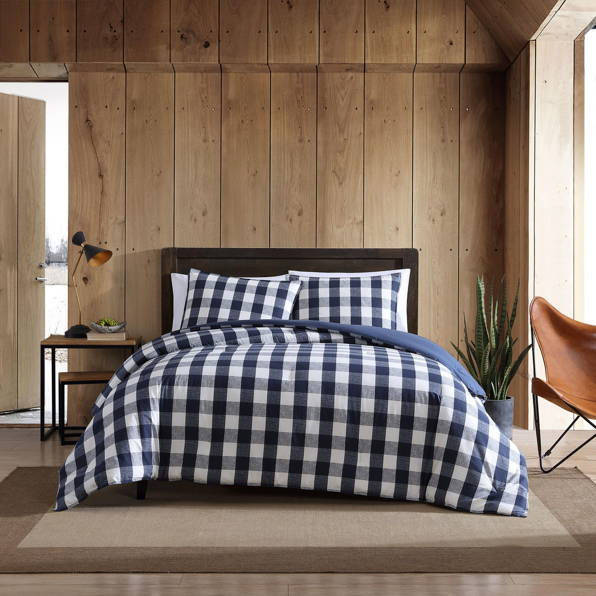 Eddie Bauer - Twin Comforter Set, Reversible Cotton Bedding With Matching Sham, Stylish Plaid Home Decor (Lakehouse Blue, Twin)