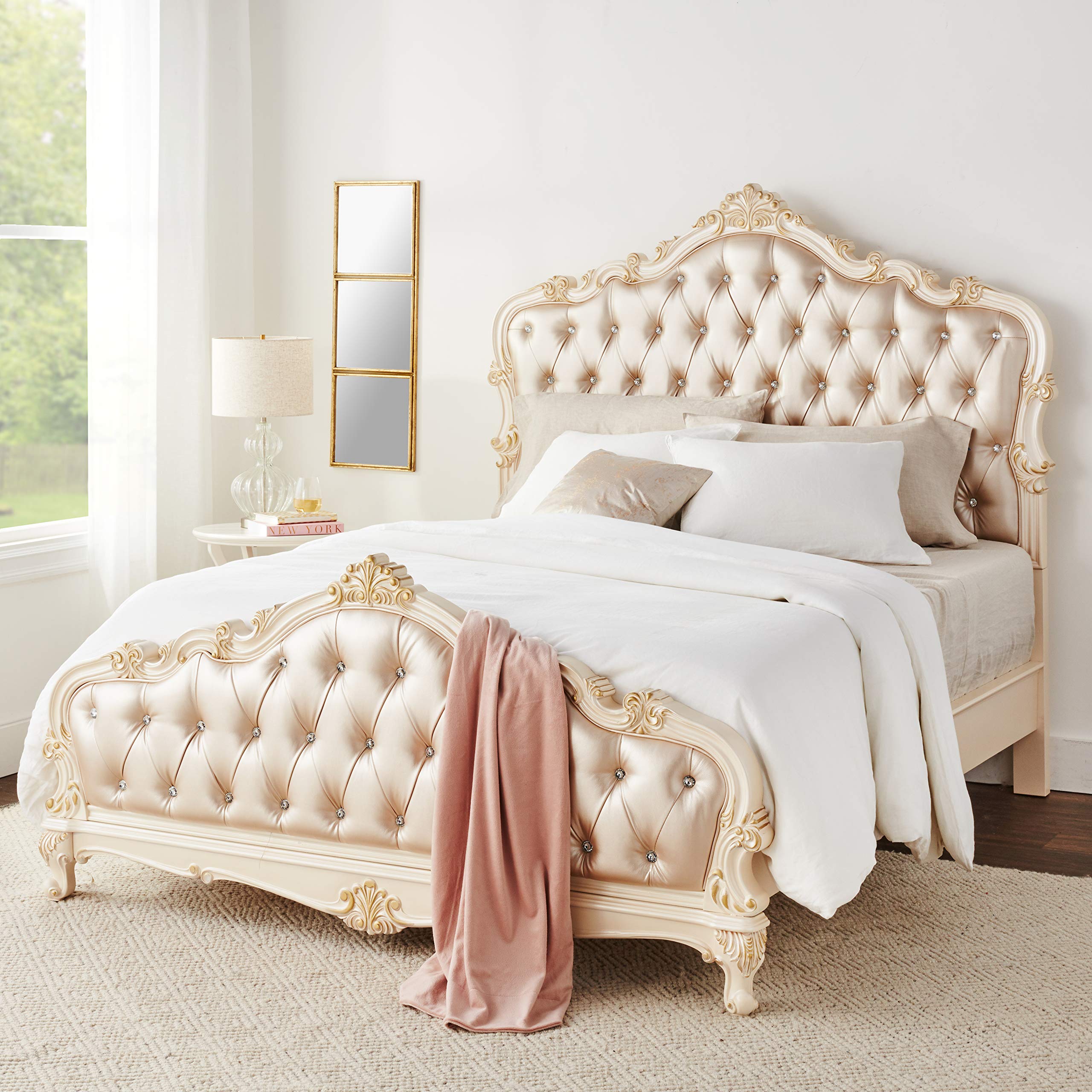Acme Chantelle Queen Bed