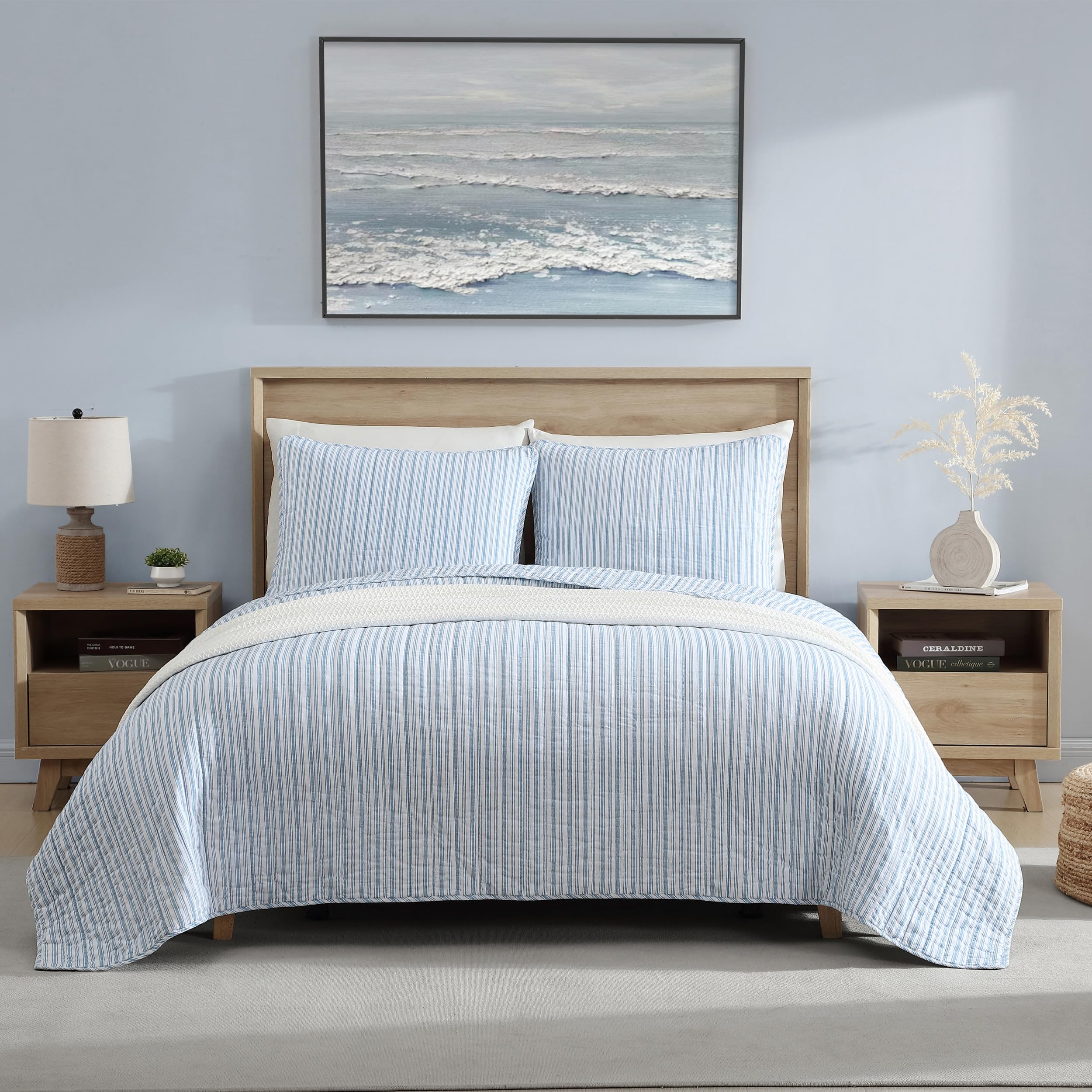Nautica - Queen Quilt Set, Reversible Cotton Bedding With Matching Shams, Casual Home Decor For All Seasons (Coleridge Stripe Li