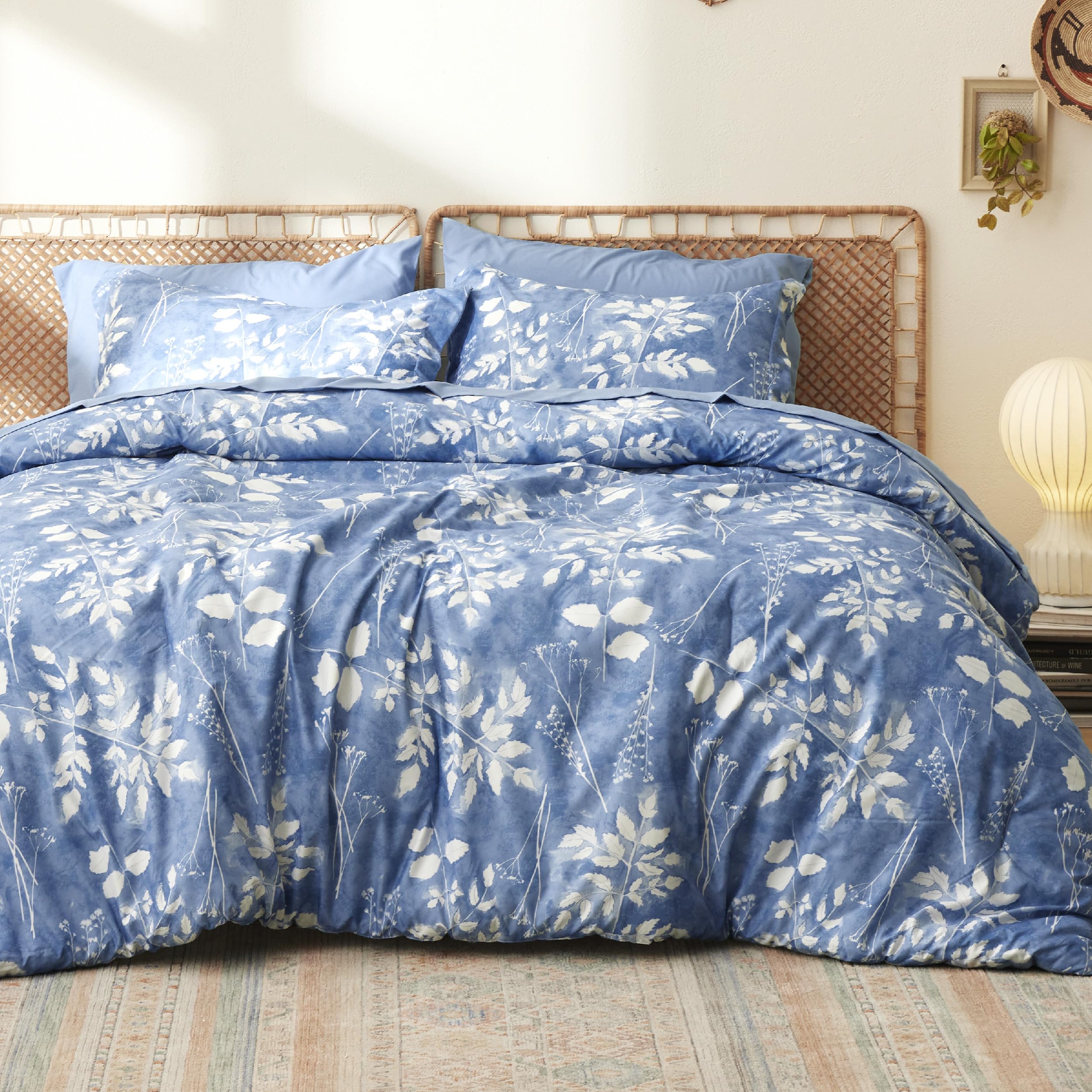 Bedsure King Size Comforter Set - 7 Pieces Blue Floral Bedding Sets King Bed In A Bag With Reversible Botanical Flowers Comforte