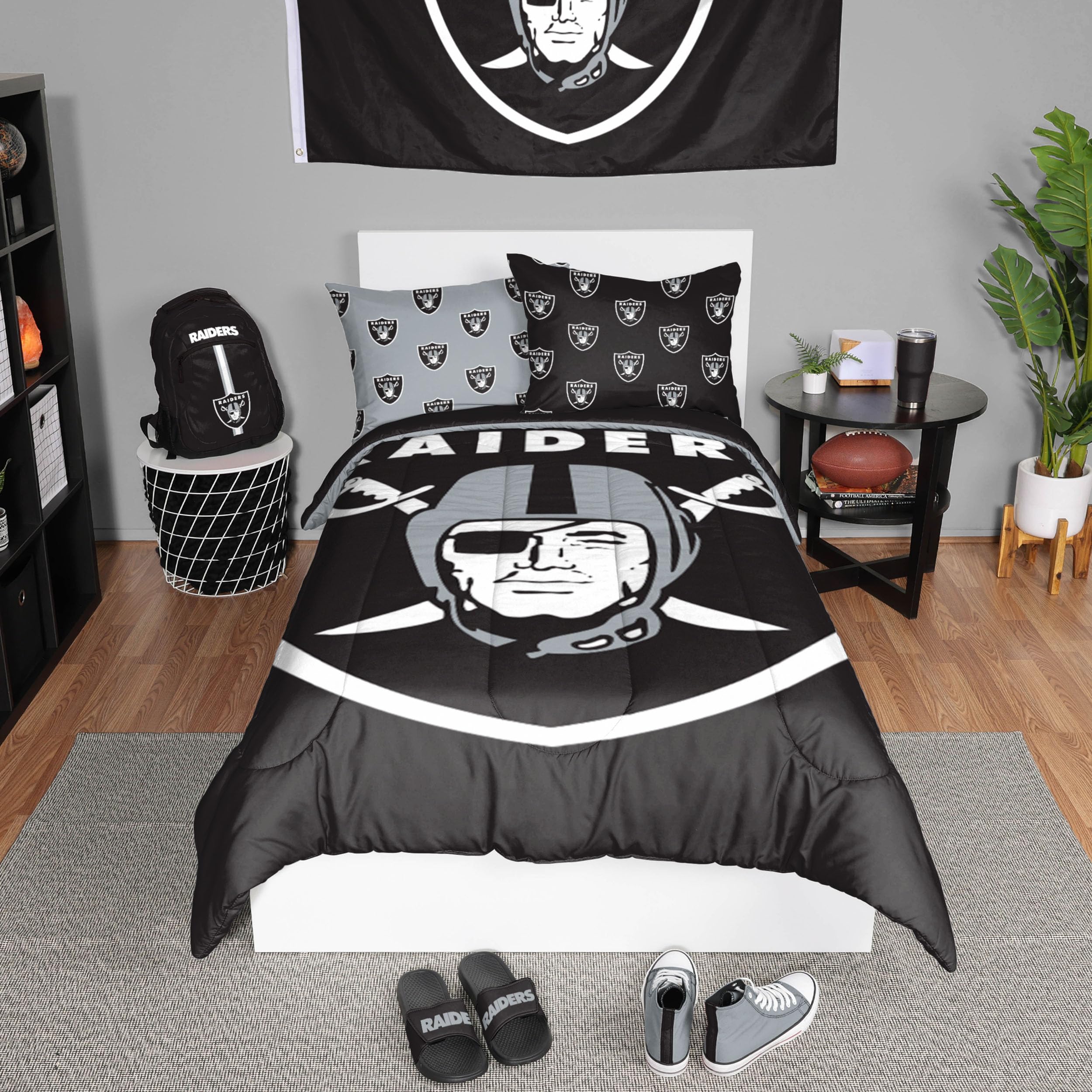 Foco Las Vegas Raiders Nfl Team Color Bed In A Bag Comforter Bedding 3 Piece Twin Set