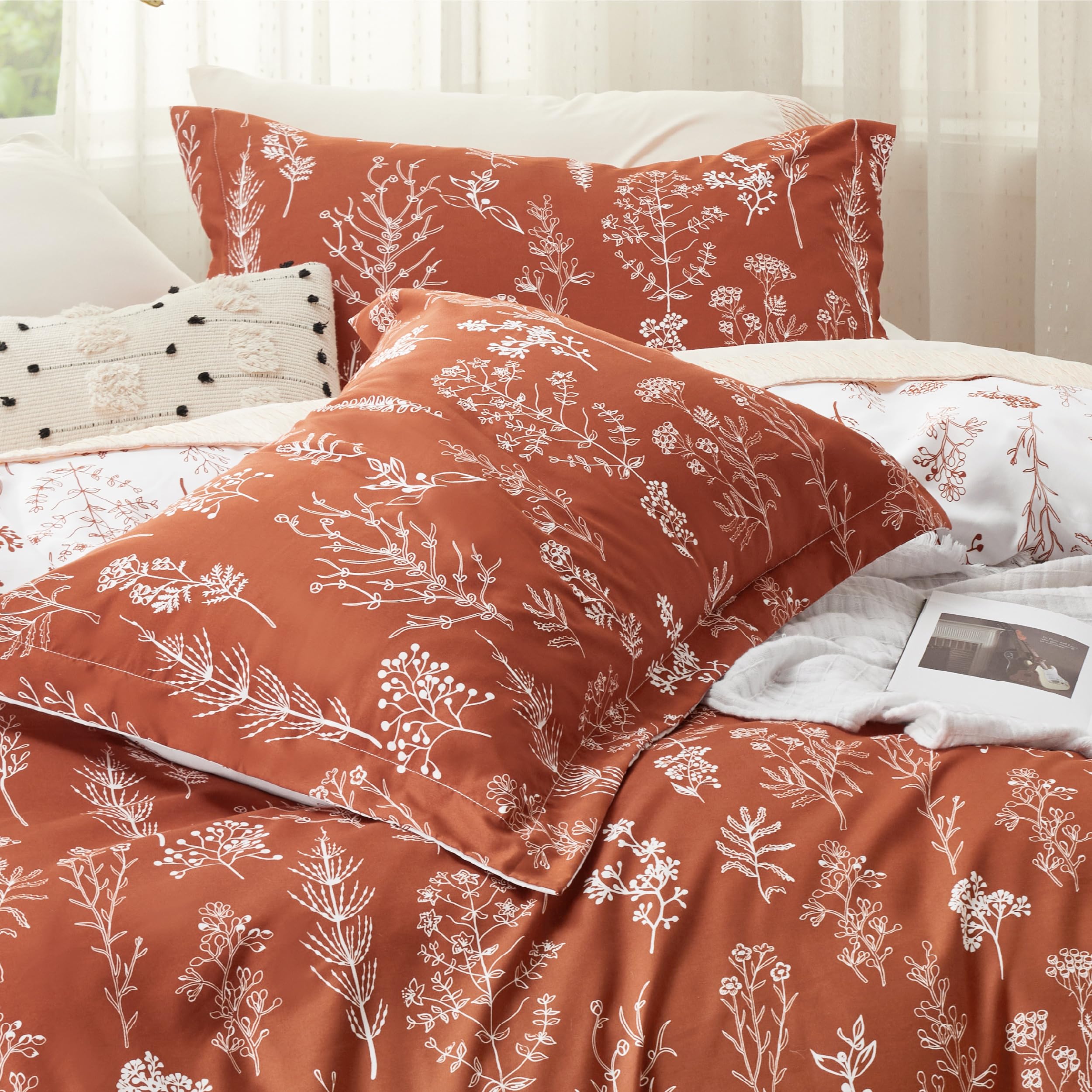 Bedsure Twin/Twin Xl Duvet Cover - Reversible Terracotta Duvet Cover Set With Zipper Closure,Cute Floral Botanical Pattern Bedding Comforter Cover, 1 Duvet Cover 68'X90' And 1 Pillow Sham 20'X26'