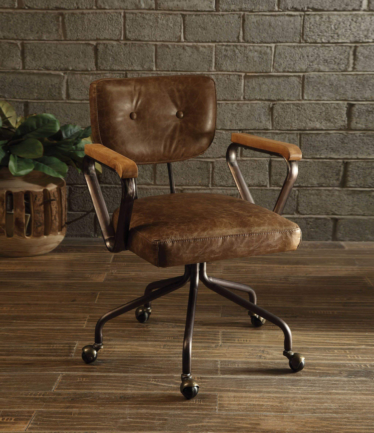 HomeRoots 24' X 25' X 32' Vintage Whiskey Leather Office Chair