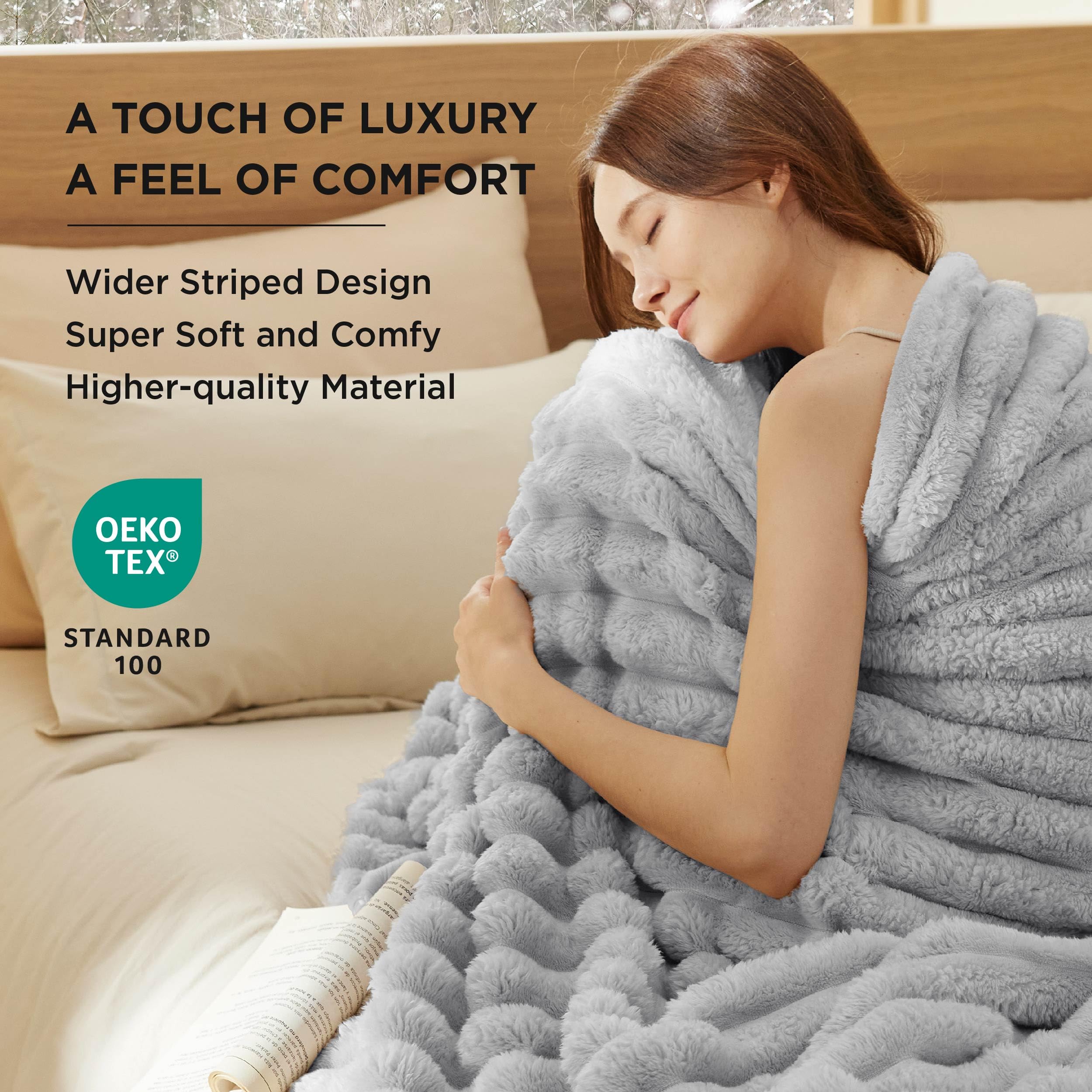 Bedsure Blankets Queen Size For Bed - Super Soft Cozy Blankets For Women, Cute Large Fleece Blanket For Girls, Light Grey,90X90
