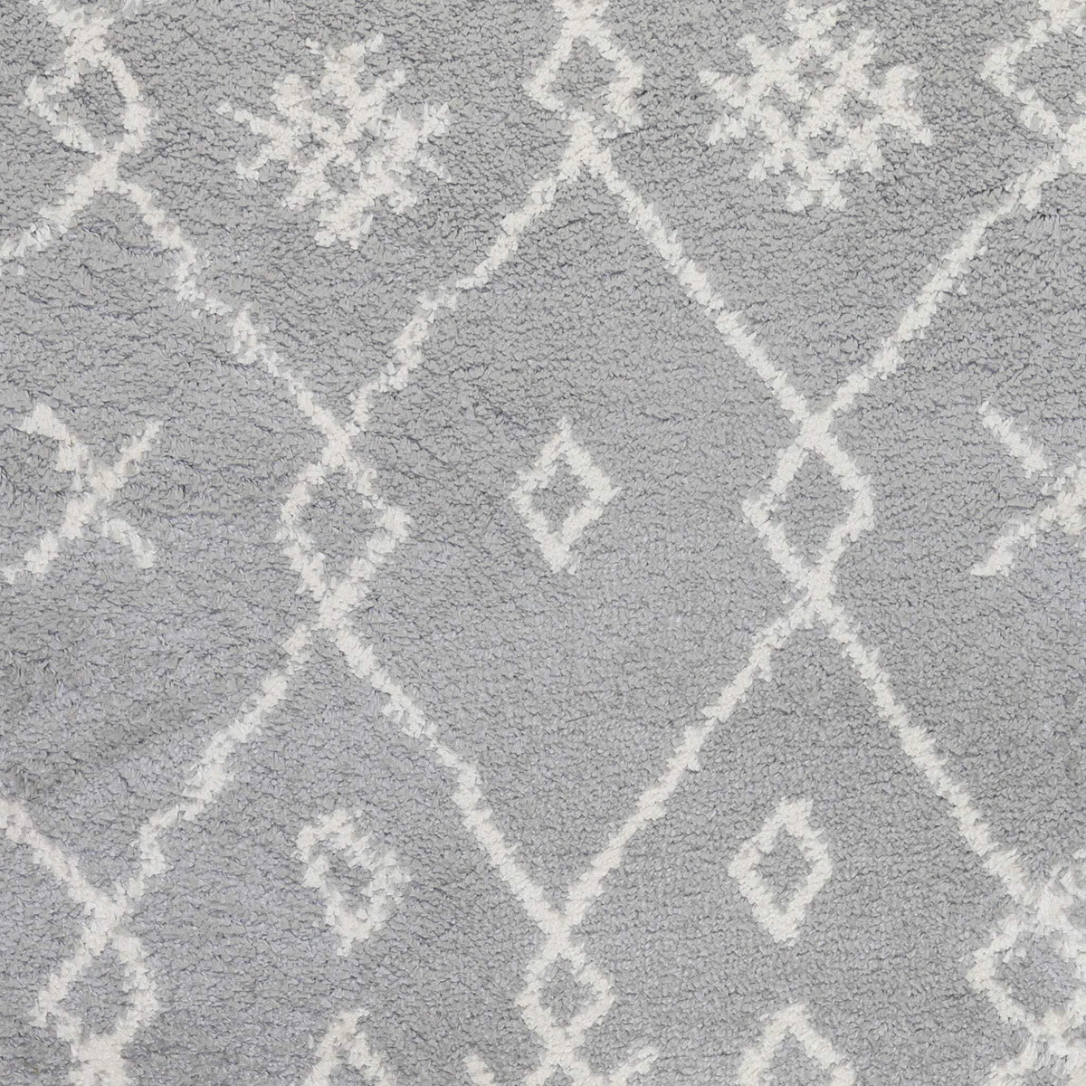 HomeRoots 531966 7 x 9 ft. Gray & Ivory Geometric Shag Rectangle Area Rug