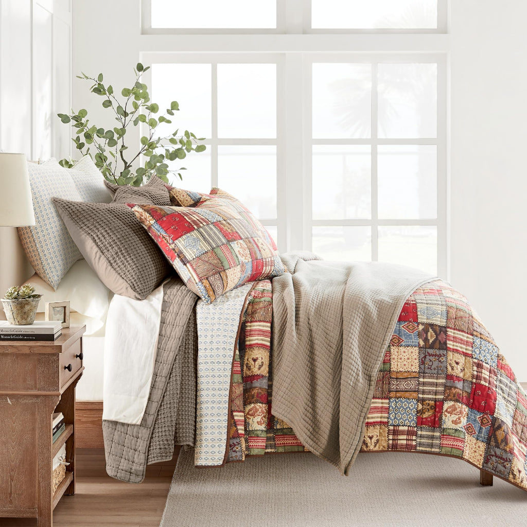 Levtex Home - Mills Waffle - Full/Queen Quilt Set - Cocoa Cotton Waffle - Quilt Size (88 X 92In.), Sham Size (26 X 20In.)