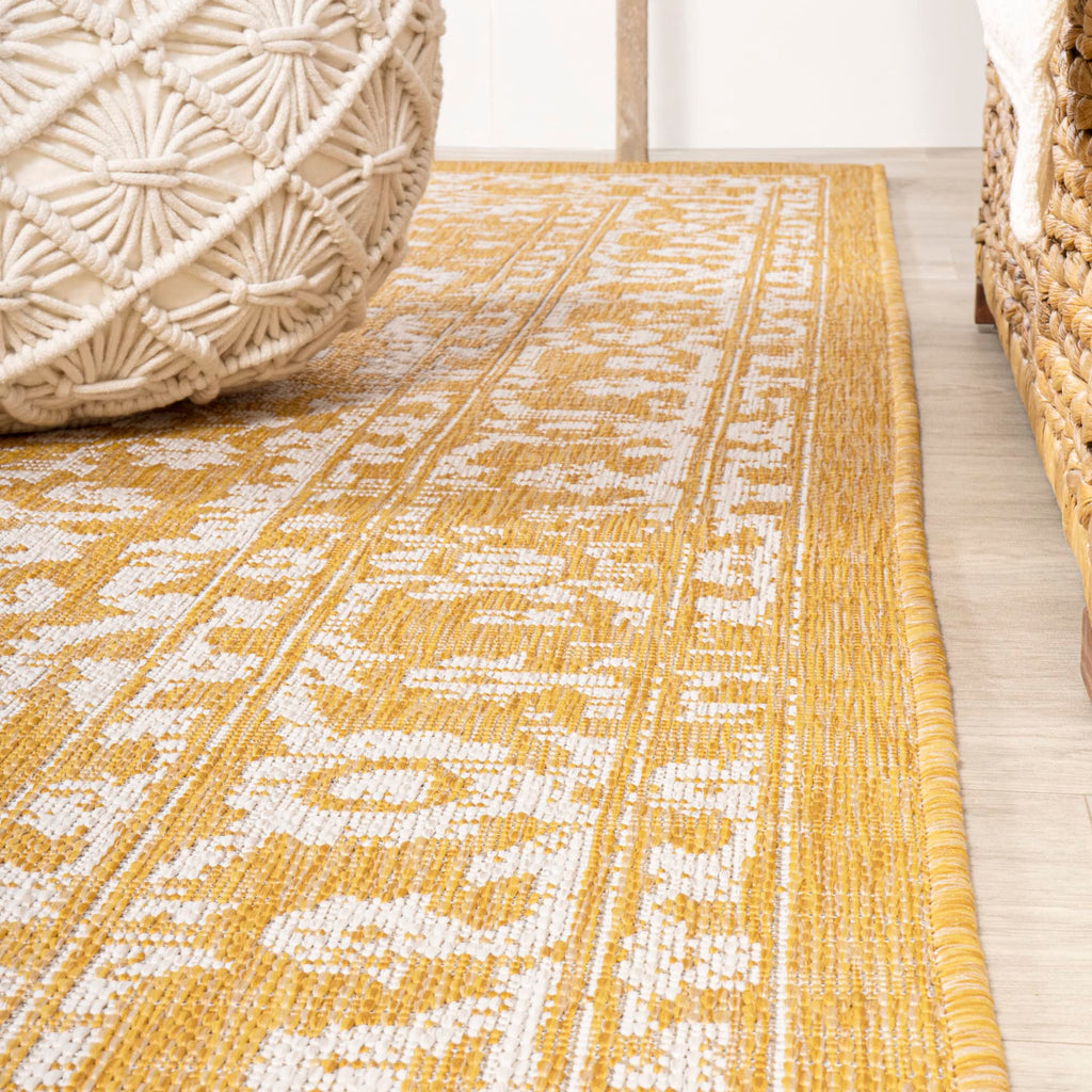 Jonathan Y Smb104A-28 Malta Bohemian Medallion Textured Weave Indoor Outdoor -Area Rug, Coastal, Traditional, Transitional Easy-Cleaning,Bedroom,Kitchen,Backyard,Patio,Non Shedding, Red/Taupe, 2 X 8