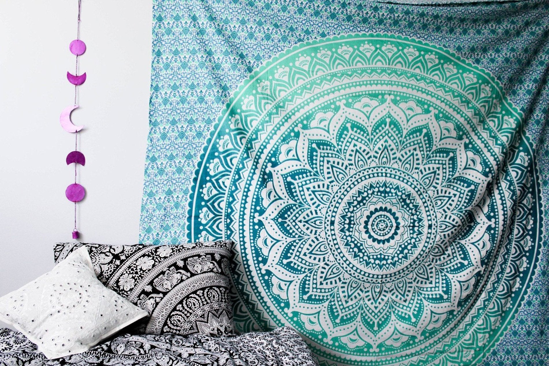 raajsee Indian Cotton Green Tapestry Mandala Wall Hangings- Tapestry For Bedroom - Indie Wall Tapestry Hippie Room Decor - Boho 