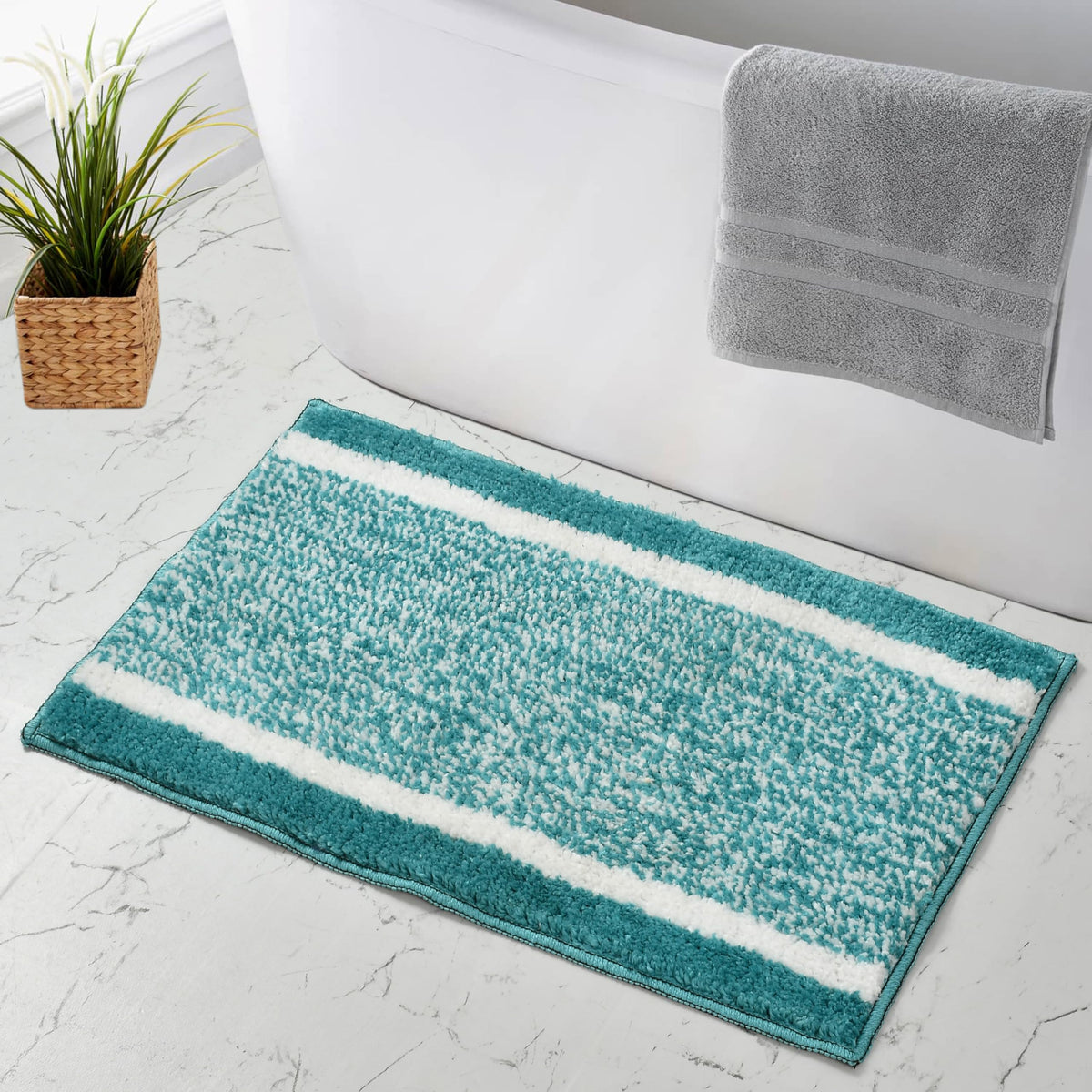 MAA HOME CONCEPT Microfiber Rugs Bath Mat Super Absorbent/AntiSkid Mats/Bedroom/Door Mat/Kitchen/Mat (Aqua, 50X80 CM)
