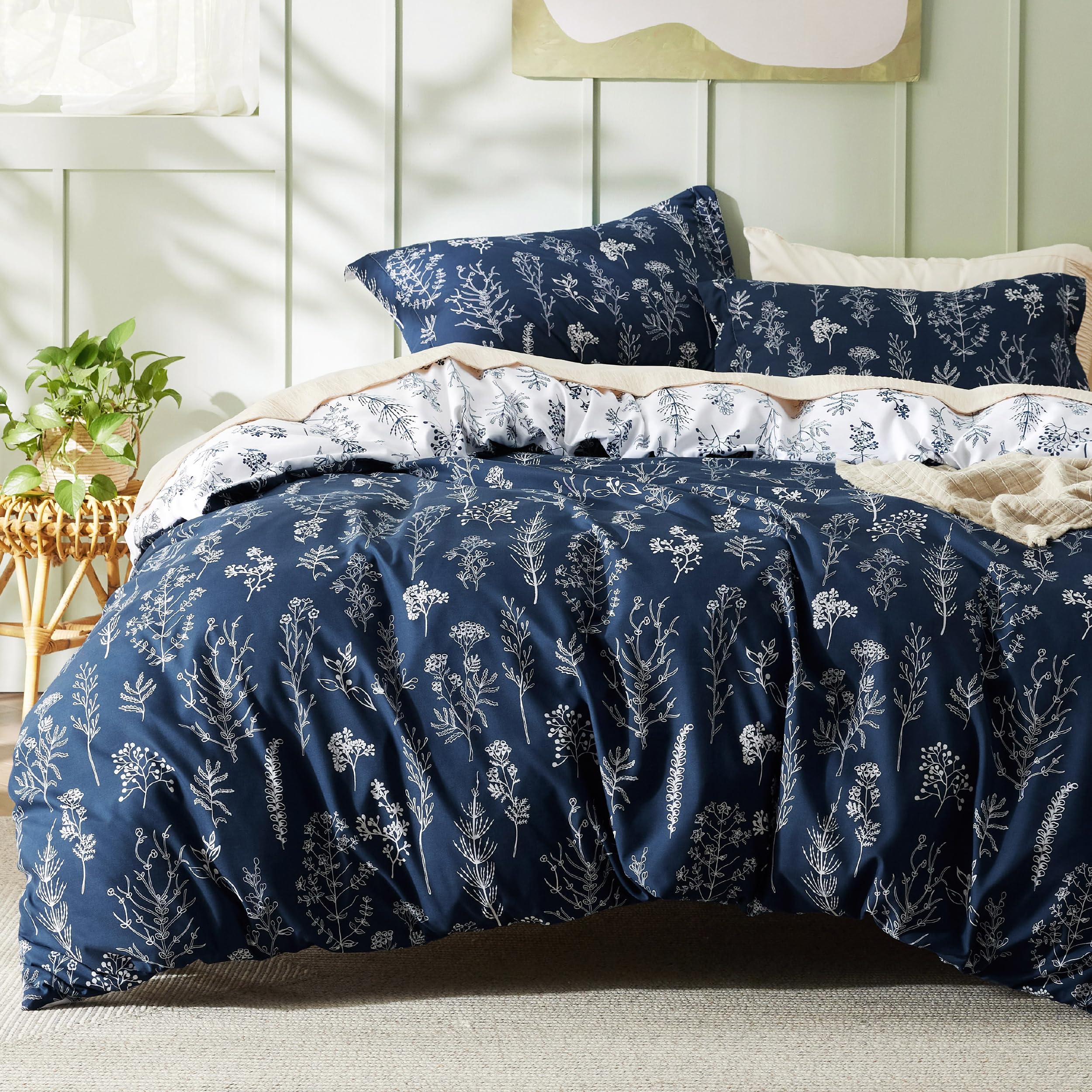 Bedsure Duvet Cover Full Size - Reversible Navy Blue Full Duvet Cover Set With Zipper Closure, 3 Pieces Cute Floral Botanical Bedding Set With 8 Corner Ties And 2 Pillow Shams