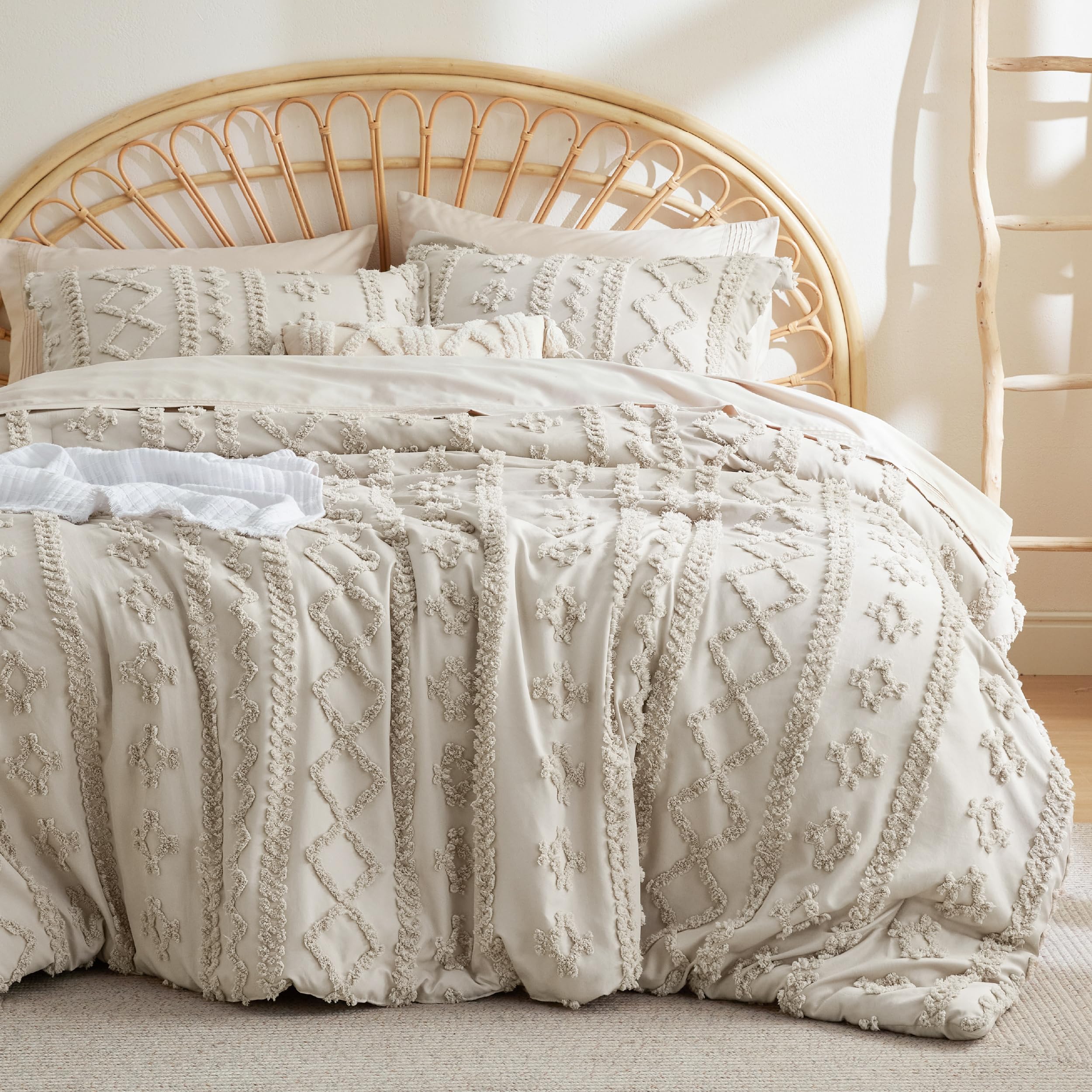Bedsure Tufted Boho Comforter Set California King - Linen Boho Bedding Comforter Set, 3 Pieces Farmhouse Shabby Chic Embroidery