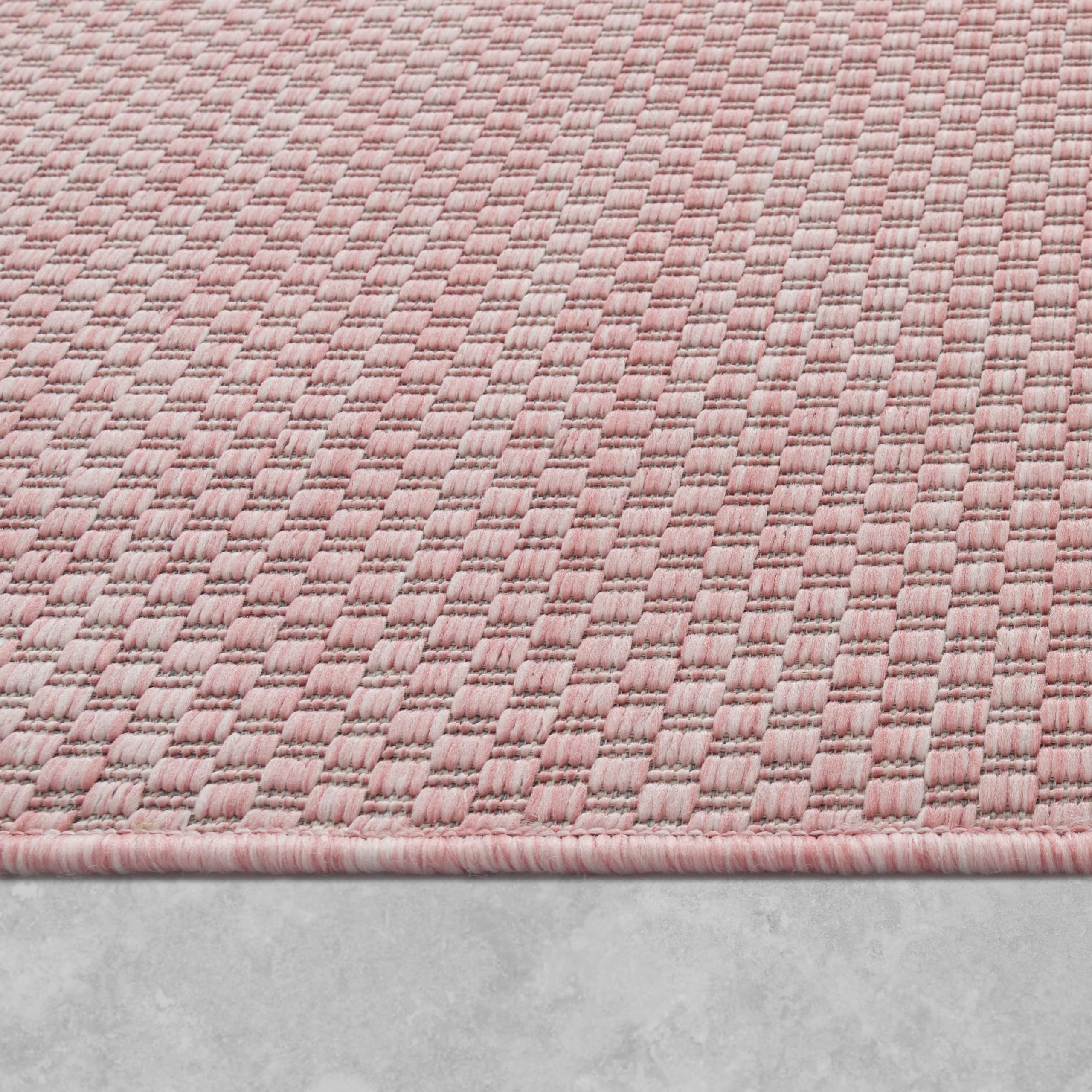 Solid Outdoor Rug For Patio Or Balcony Waterproof In Mottled Pink, Size: 5'3' X 7'3'