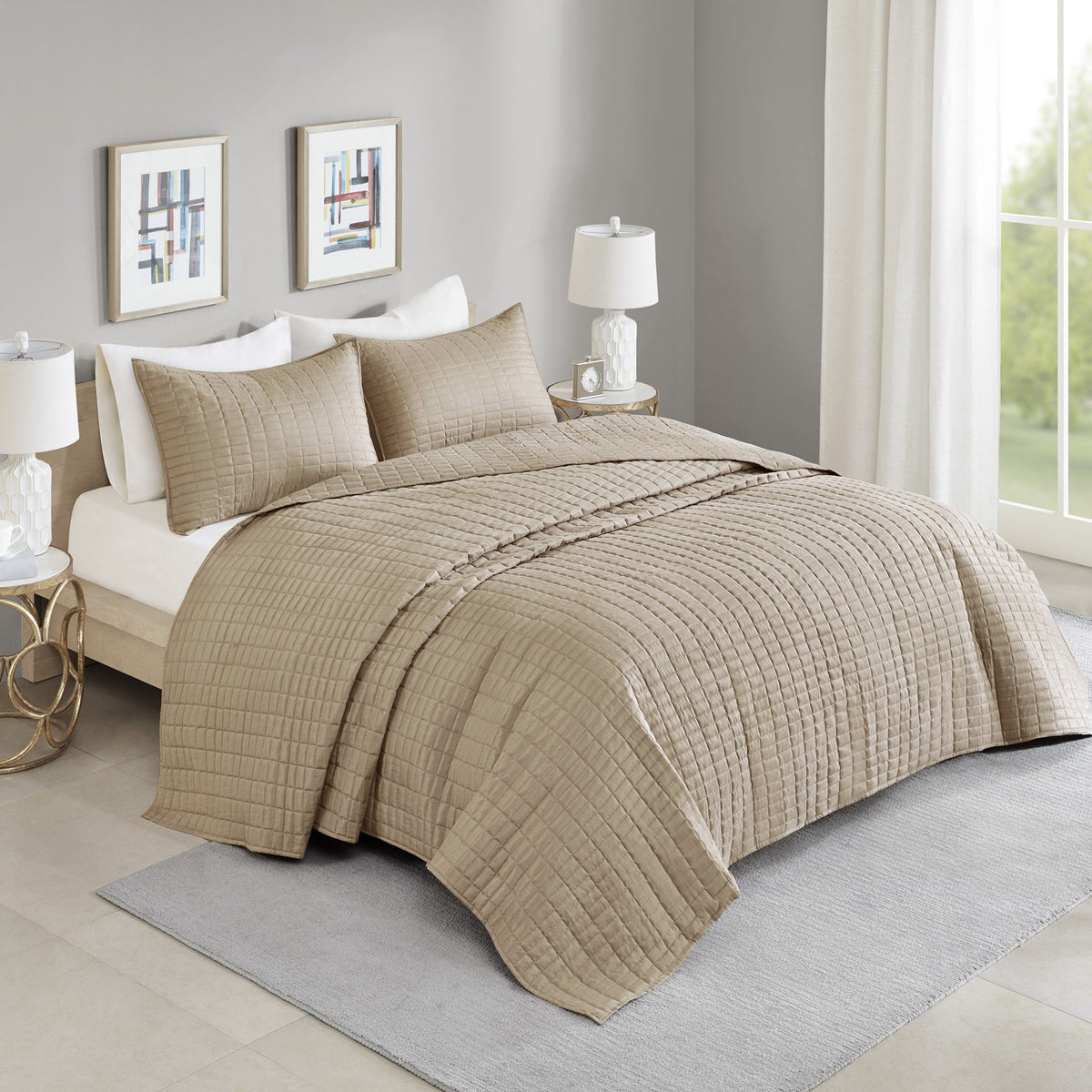 Comfort Spaces - Cs13-0933 Kienna Quilt Coverlet Bedspread Ultra Soft Hypoallergenic All Season Lightweight Filling Stitched Bed
