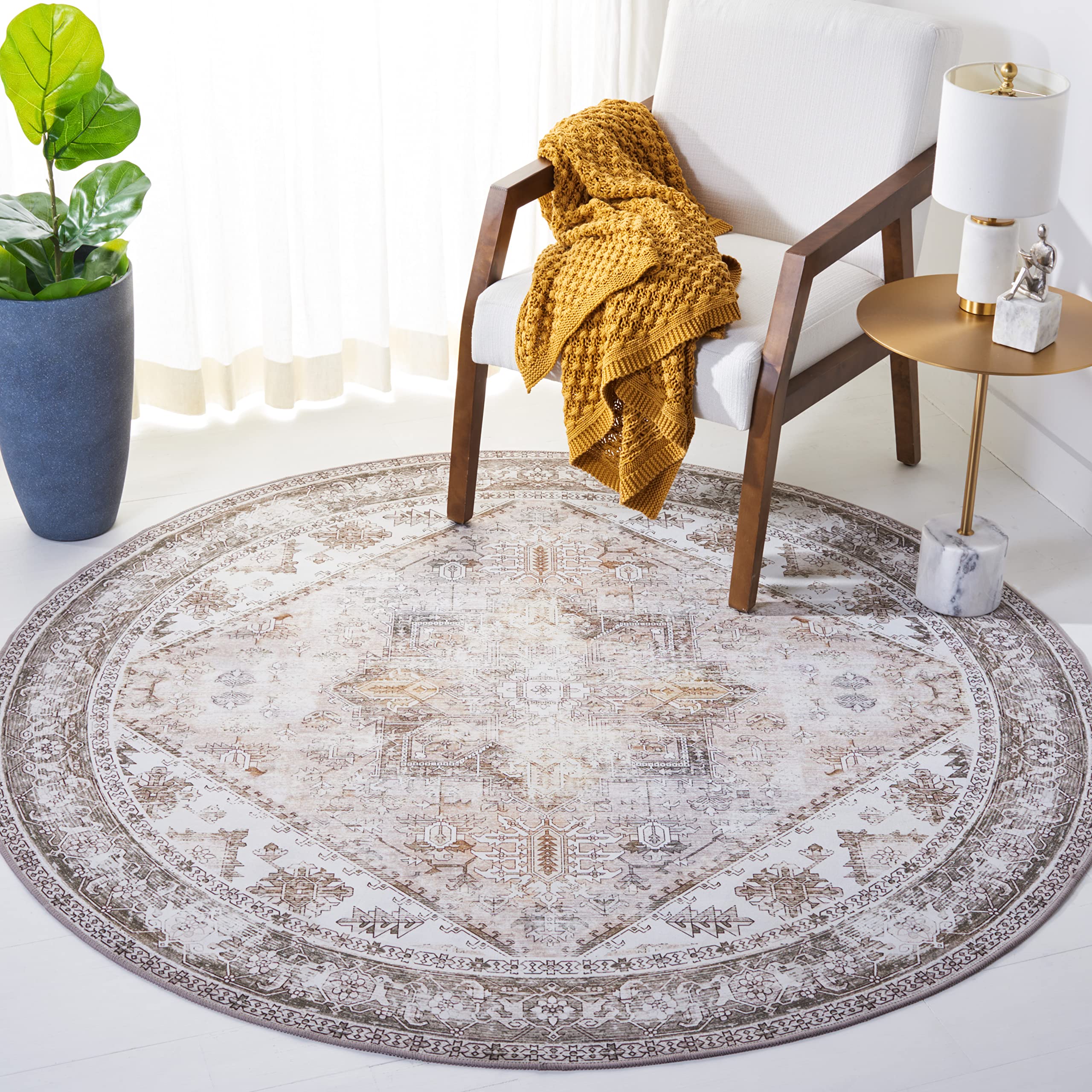 SAFAVIEH Tucson Collection Area Rug - 7 Round, Beige & Grey, Persian Medallion Design, Machine Washable Ideal for High Traffic 