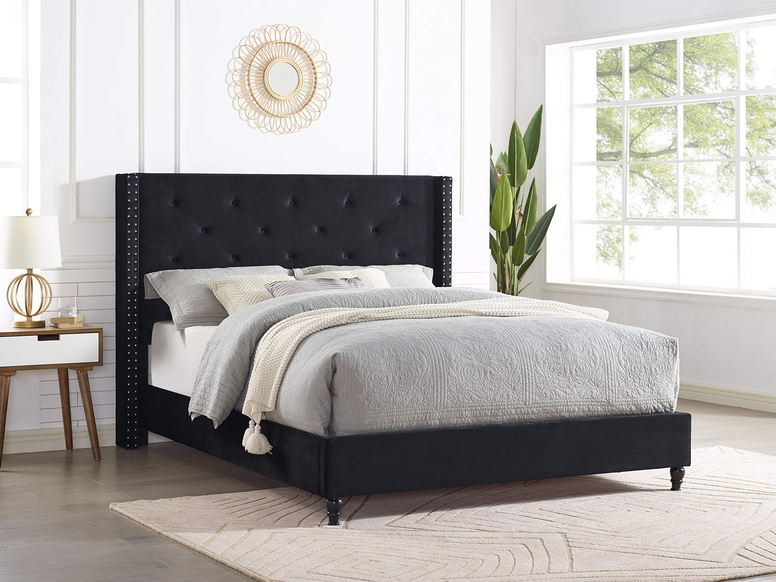 Best Master Furniture Vera Tufted Velour Platform Bed, Queen, Velvet Black