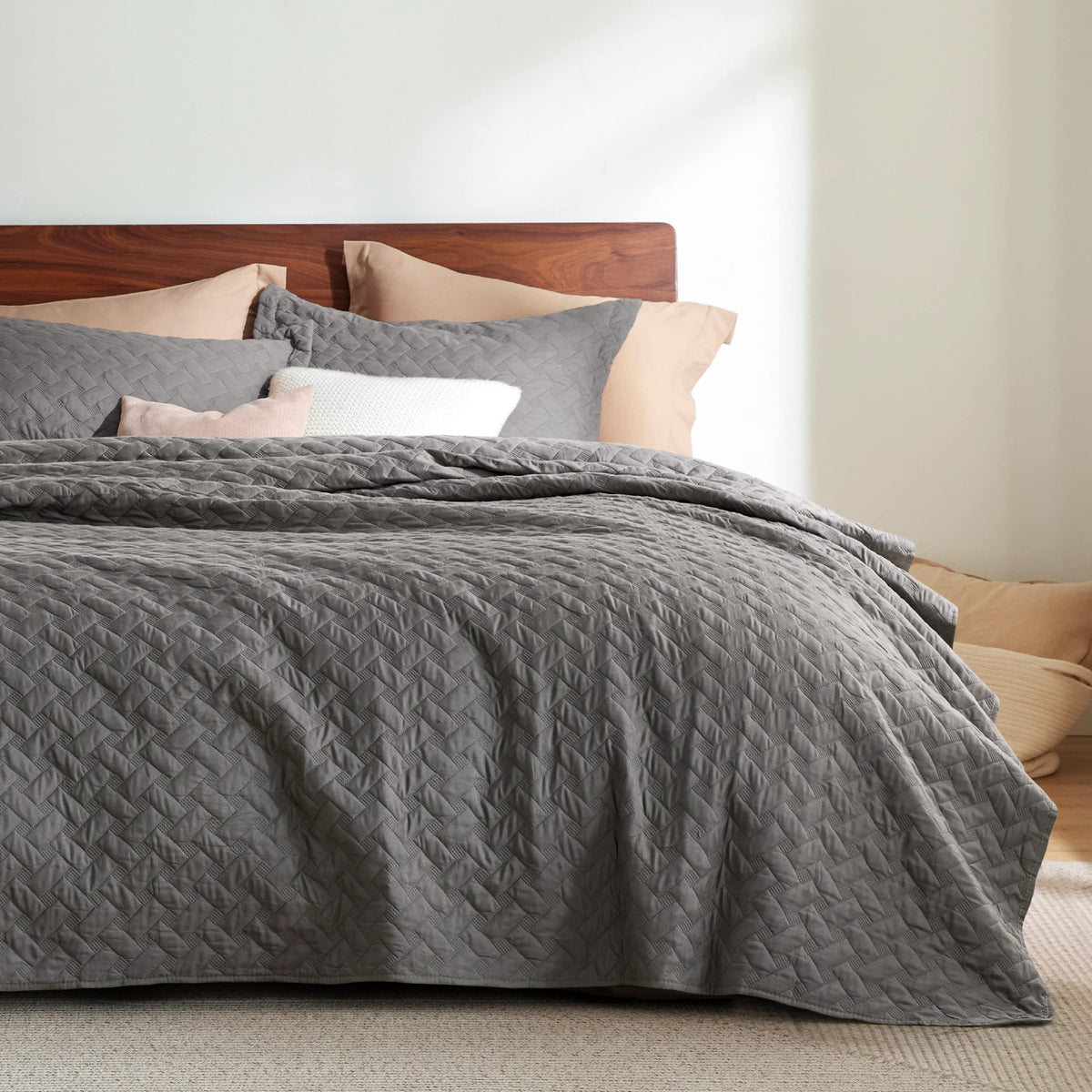 Bedsure King Size Quilt Set - Lightweight Summer Quilt King - Grey Bedspread King Size - Bedding Coverlet For All Seasons (Inclu