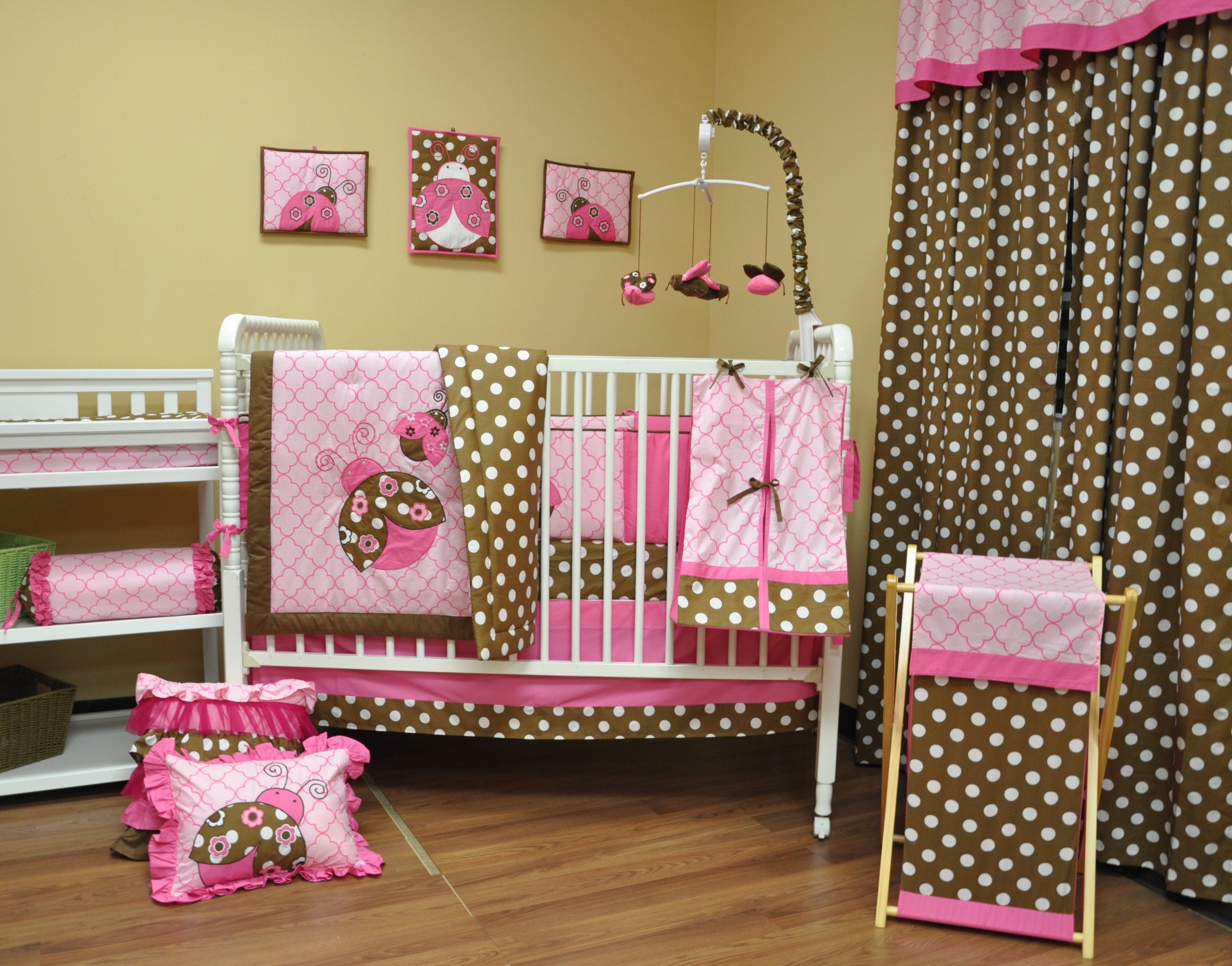 Bacati - Lady Bugs Pink Chocolate Mobile