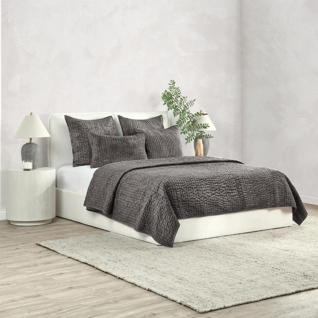 Kosas Home Dimitry 96x108 Rayon Velvet and Cotton Sateen King Quilt in Brown