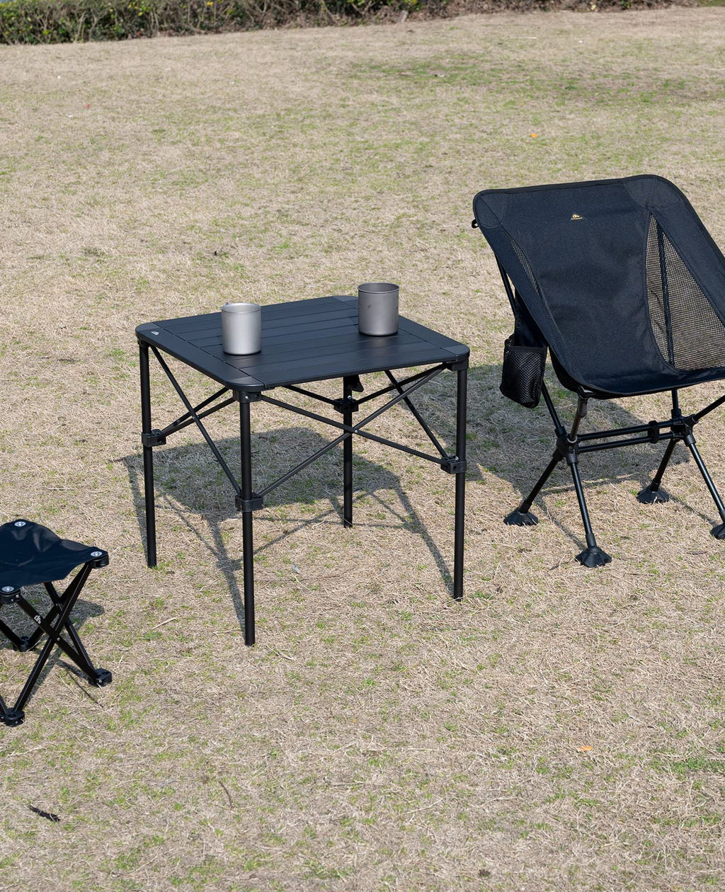 Iclimb Lightweight Stable Alu. Folding Square Table Roll Up Top With Carry Bag For Camping Picnic Backyards Bbq Camp Kitchen (Black, M)