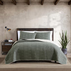 Eddie Bauer King Quilt Set - Reversible Cotton Bedding, Lightweight Home Decor, Troutdale Green, Includes Matching Shams
