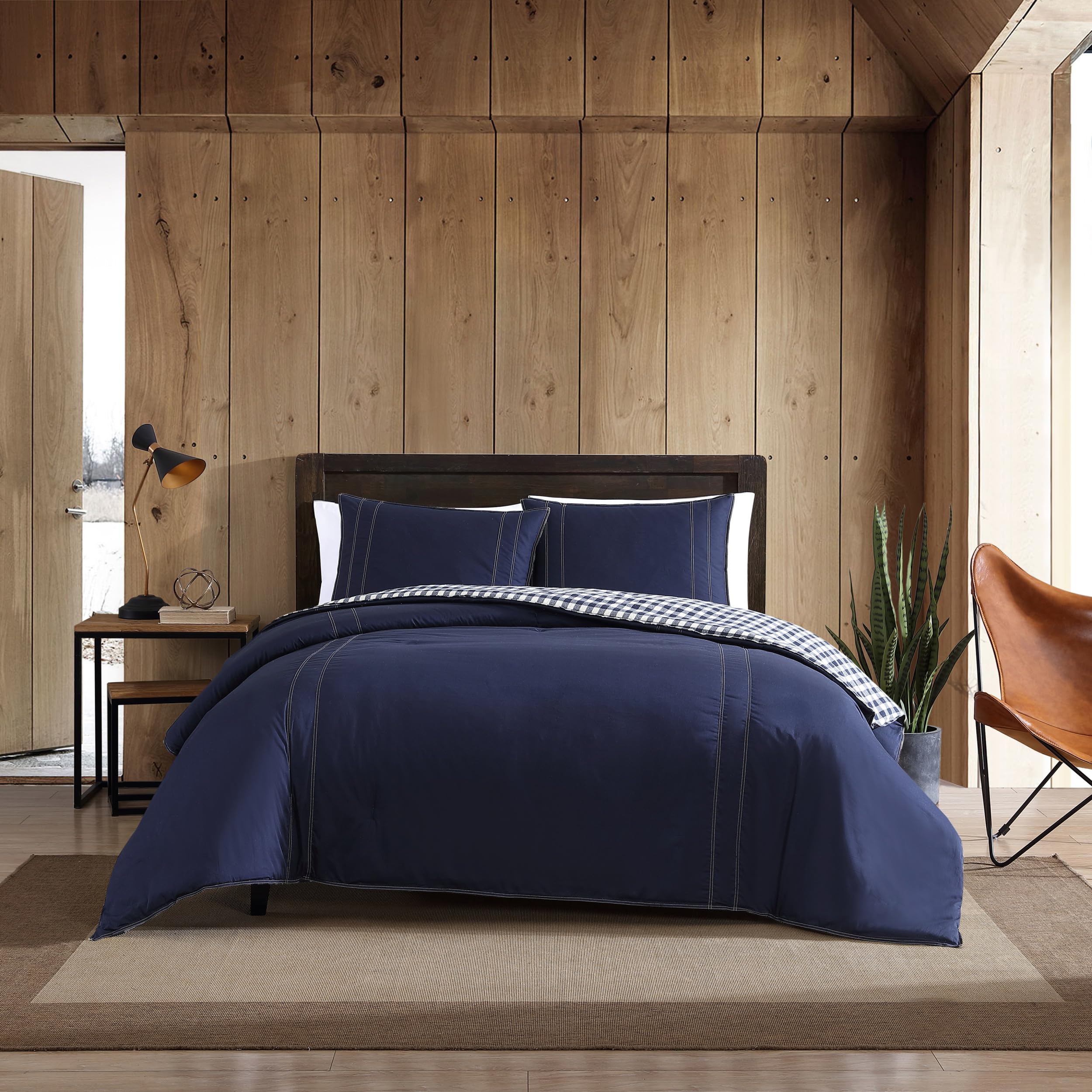 Eddie Bauer - Twin Comforter Set, Reversible Cotton Bedding With Matching Sham, Pre-Washed For Added Softness (Kingston Navy, Tw