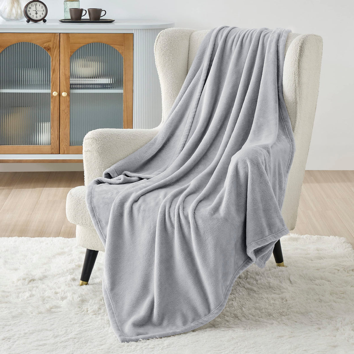 Bedsure Light Grey Fleece Blanket 50X70 Blanket - 300Gsm Soft Lightweight Plush Cozy Blankets For Bed, Sofa, Couch, Travel, Camp