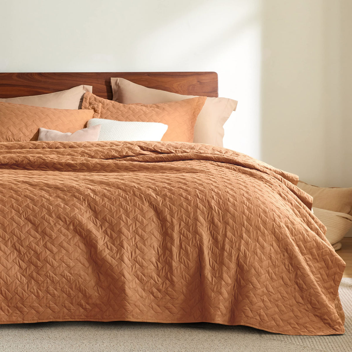 Bedsure King Size Quilt Set - Lightweight Summer Quilt King - Hazel Brown Bedspread King Size - Bedding Coverlet For All Seasons