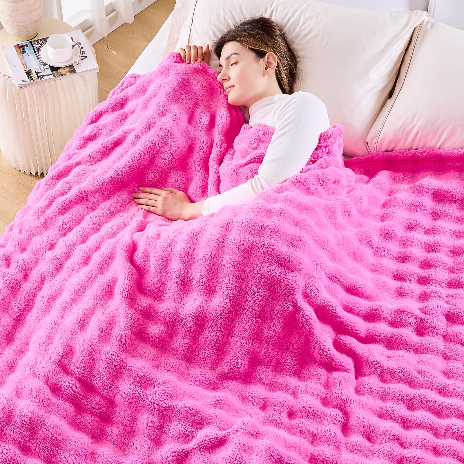 Newcosplay King Blanket For Couch Hot Pink Super Soft Flannel Fleece 3D Bubble Lightweight Bed Blanket All Season Use (Hot Pink,