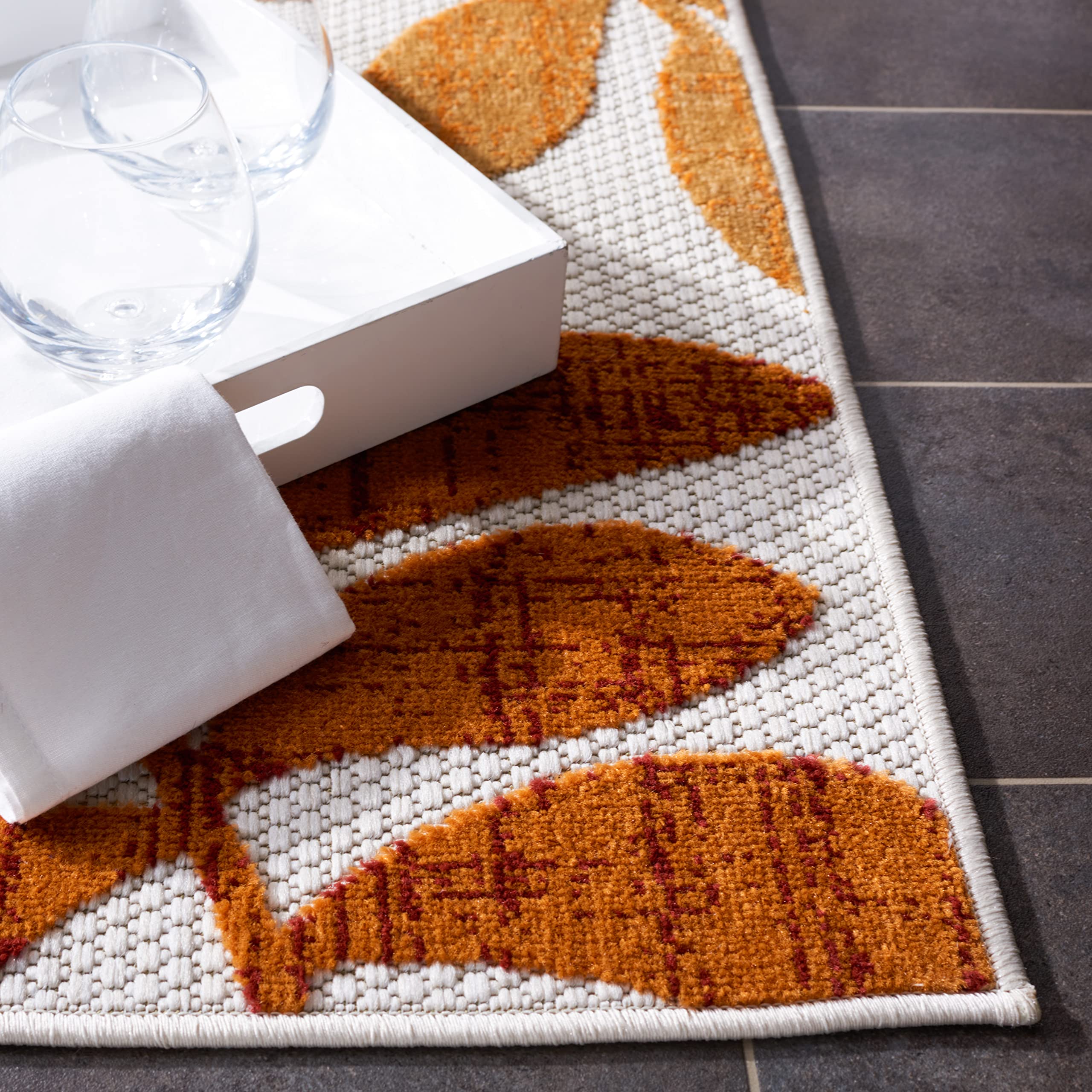 Safavieh Cabana Collection Area Rug - 8' Square, Creme & Red, Botanical Design, Non-Shedding & Easy Care, Indoor/Outdoor & Washable-Ideal For Patio, Backyard, Mudroom (Cbn814A)