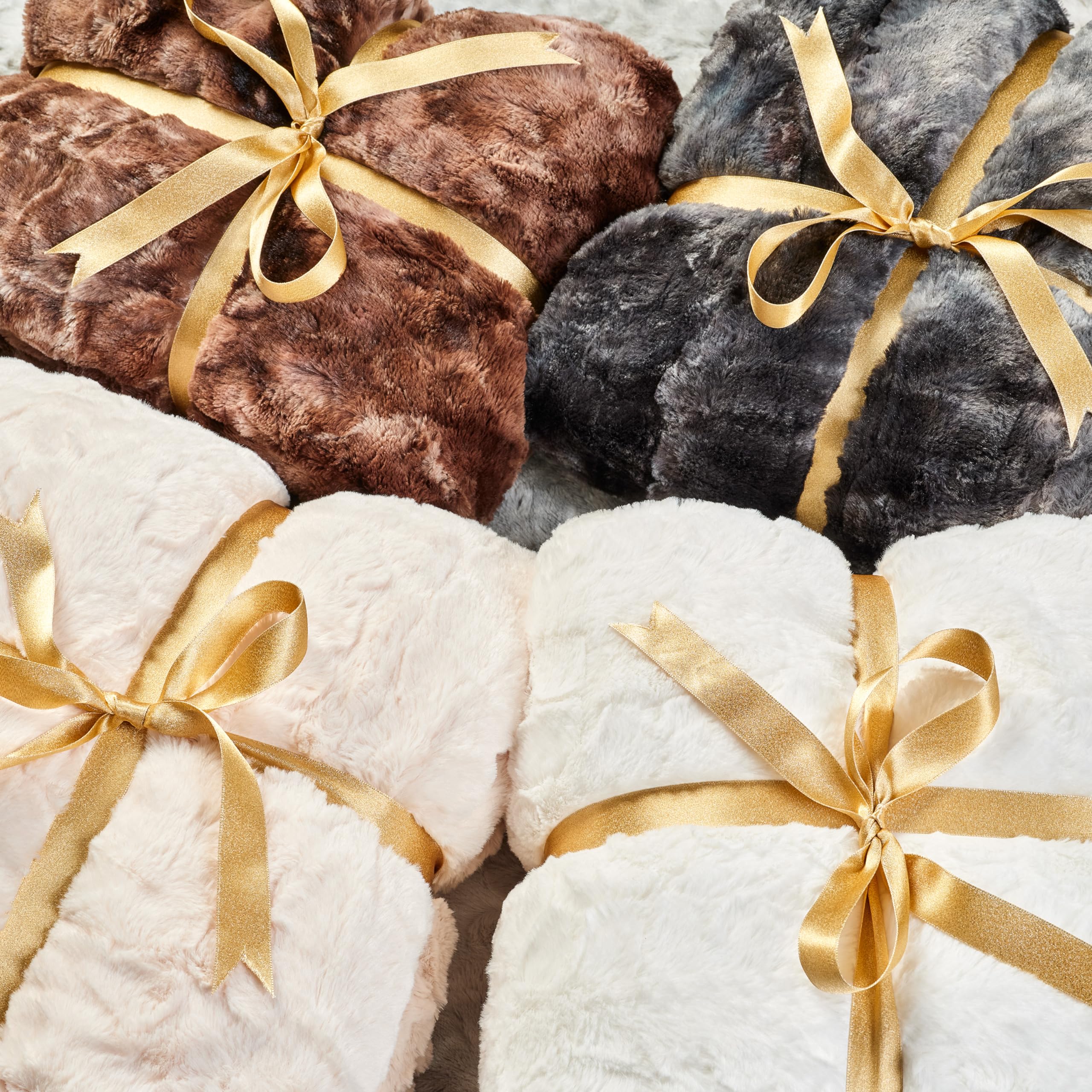 Chanasya Premium Wolf Faux Fur Throw Blanket - Soft, Fuzzy Sherpa & Minky Throw Blanket - For Bed Or Couch - 50' X 65    - Ivor