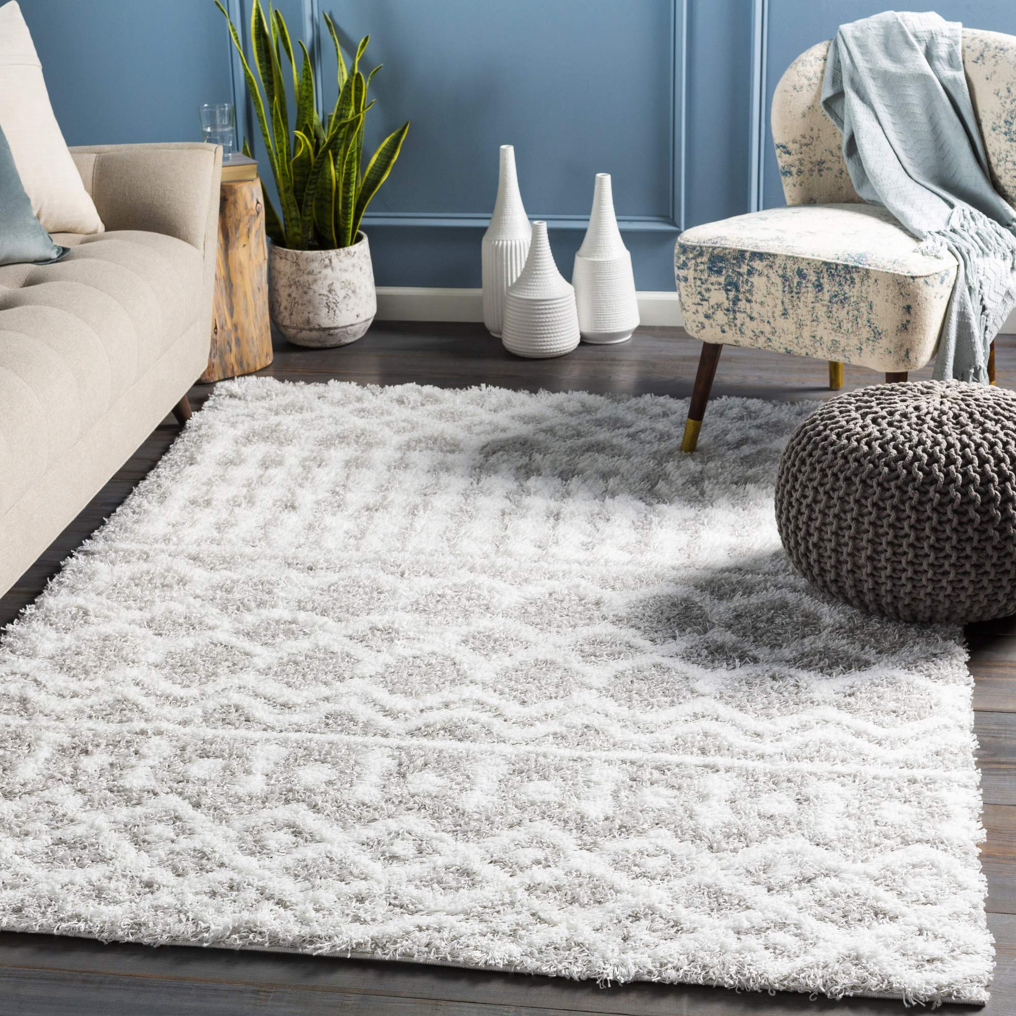 Livabliss Hapsburg Moroccan Shag Area Rug, 53 x 73, Light Gray