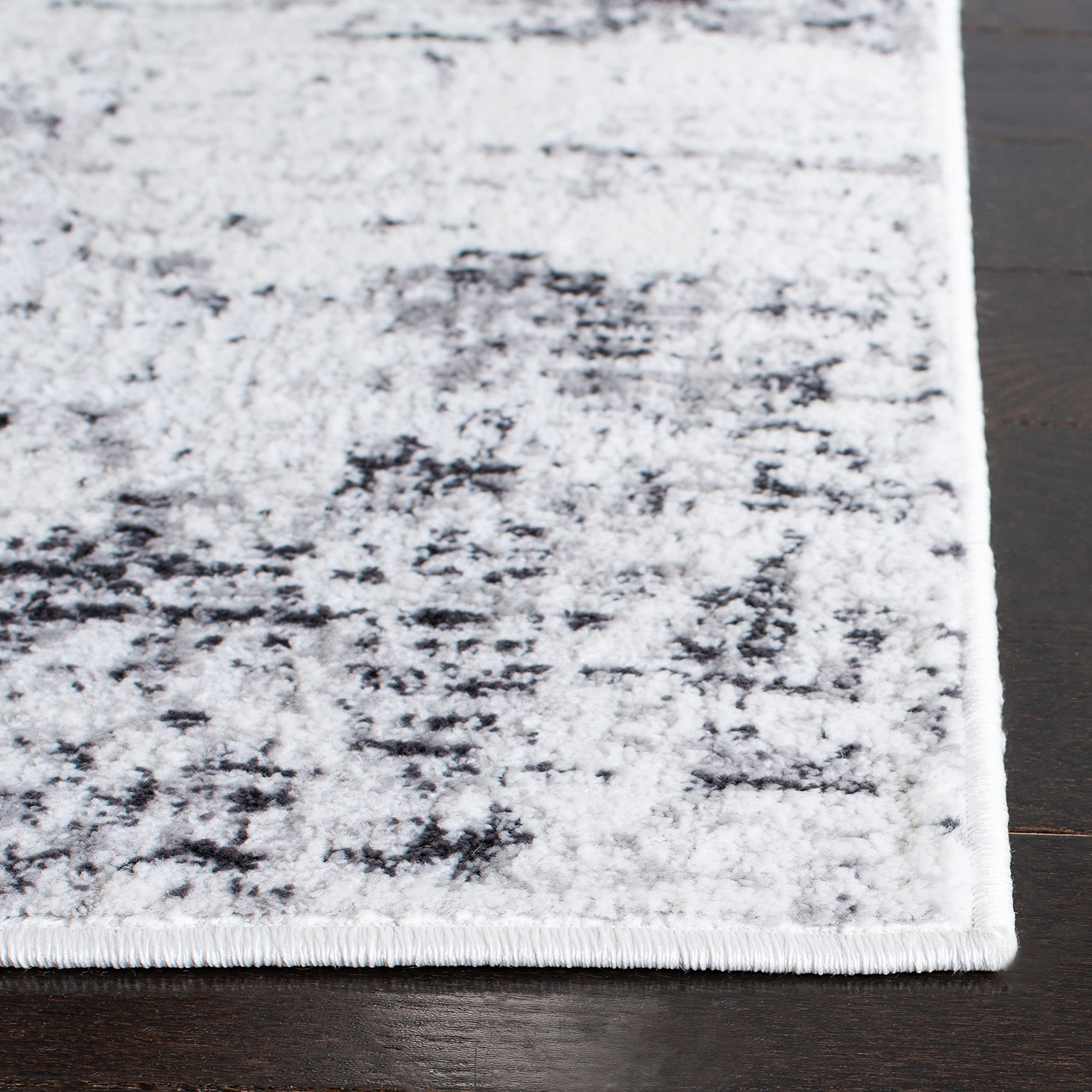 Safavieh Amelia Collection Runner Rug - 2'2'' X 18', Ivory & Grey, Modern Abstract Design, Non-Shedding & Easy Care, Ideal For H