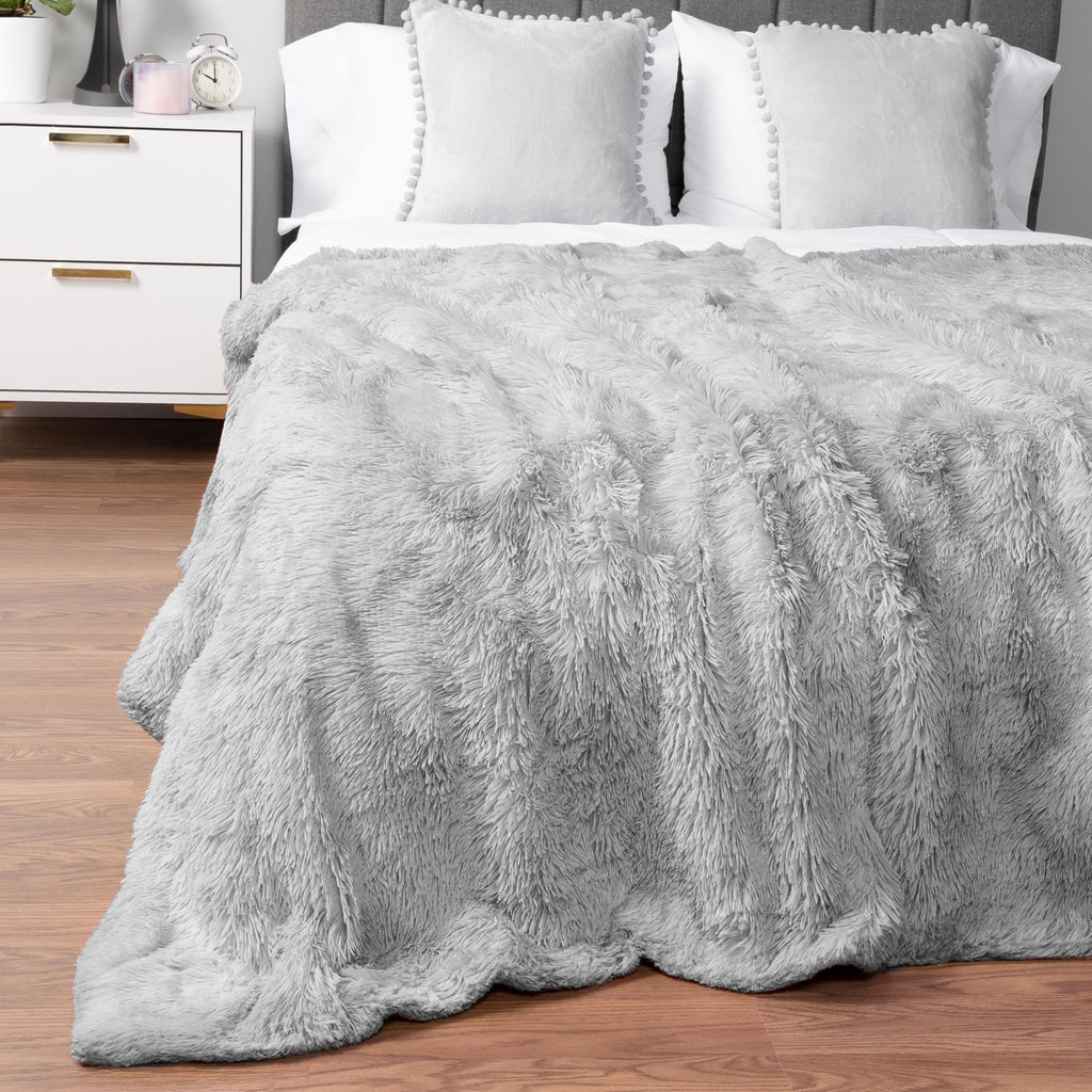 Pavilia Light Gray Fluffy Throw Blanket For Couch, Twin Bed, Fuzzy Blanket For Women Men, Furry Plush Warm Blanket Bed Sofa, Sup