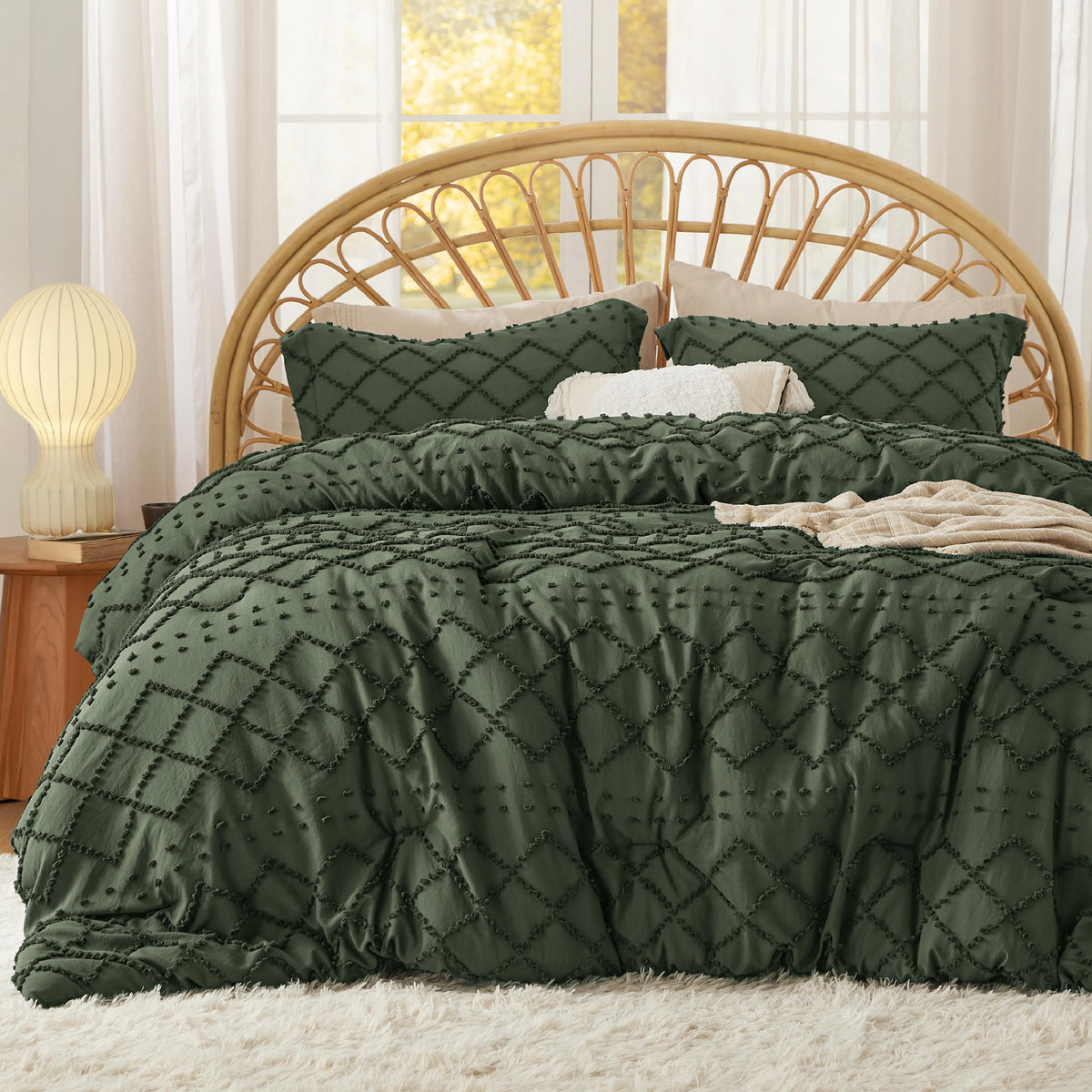 Bedsure California King Comforter Set - Olive Green Comforter, Boho Tufted Shabby Chic Bedding Comforter Set, 3 Pieces Farmhouse